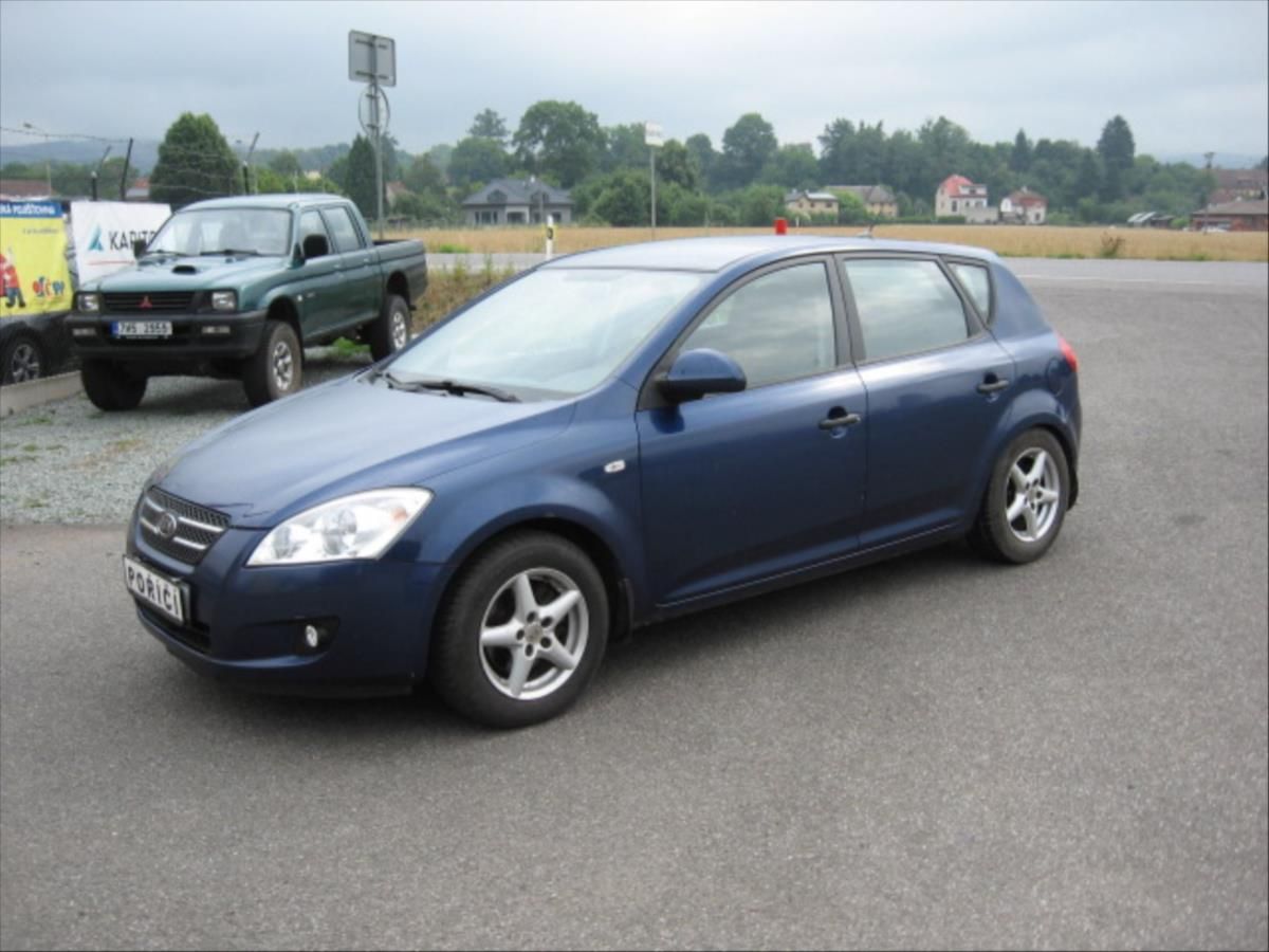 Kia Cee´d, 1,4 - fotka 2