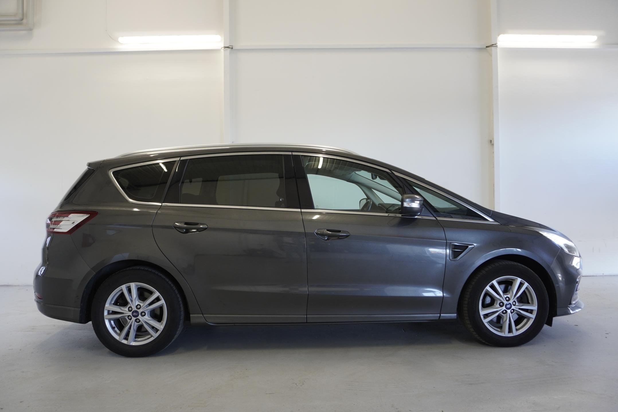 Ford S-MAX, S-MAX 2.0 140 kW TITAN. 7 míst - fotka 6