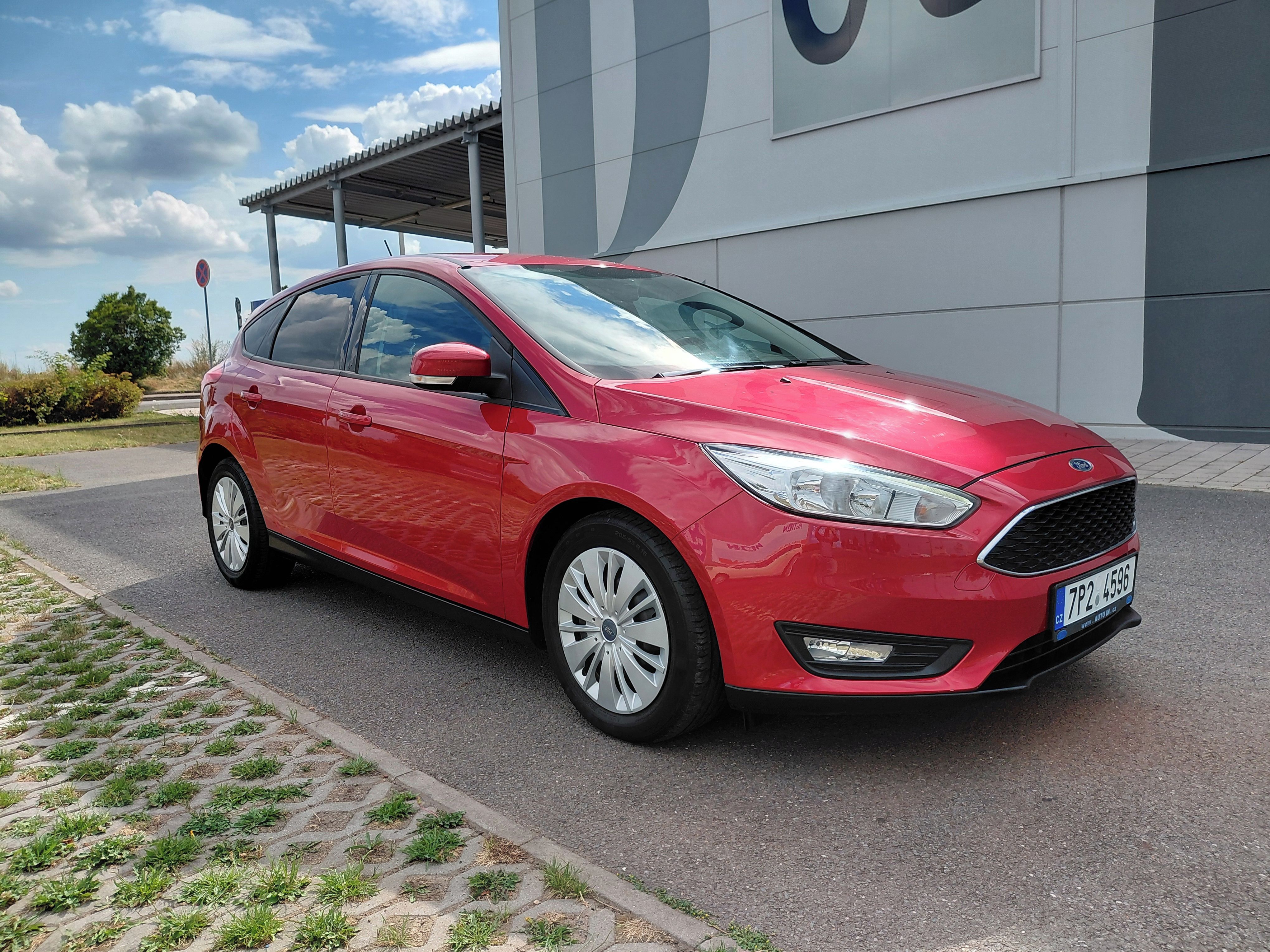 Ford Focus, 1.0i ČR 1.MAJ POUZE 68 201KM!!