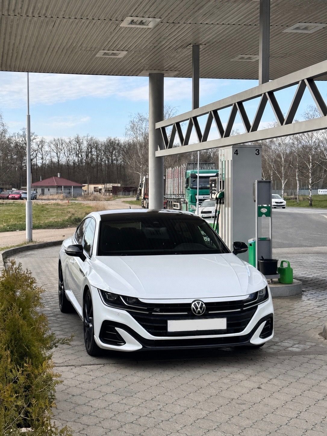 Volkswagen Arteon, Volkswagen Arteon 2.0 tsi