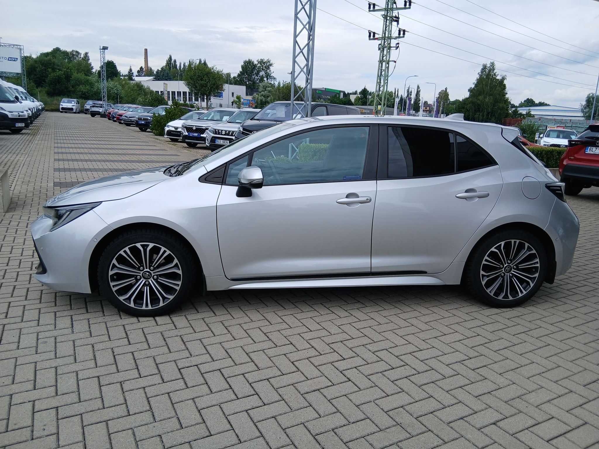 Toyota Corolla, 1.2 Turbo 85kW Style Tech - fotka 3