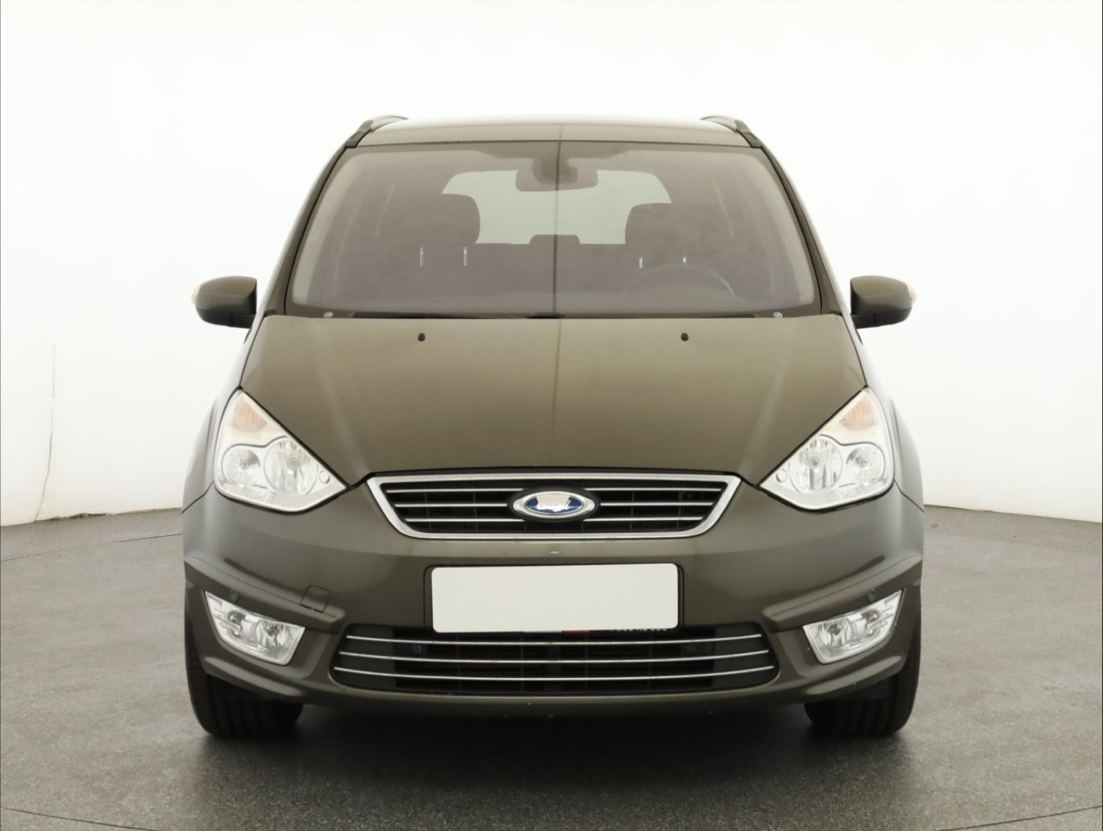Ford Galaxy, 2.0 TDCi, 7 míst - fotka 2