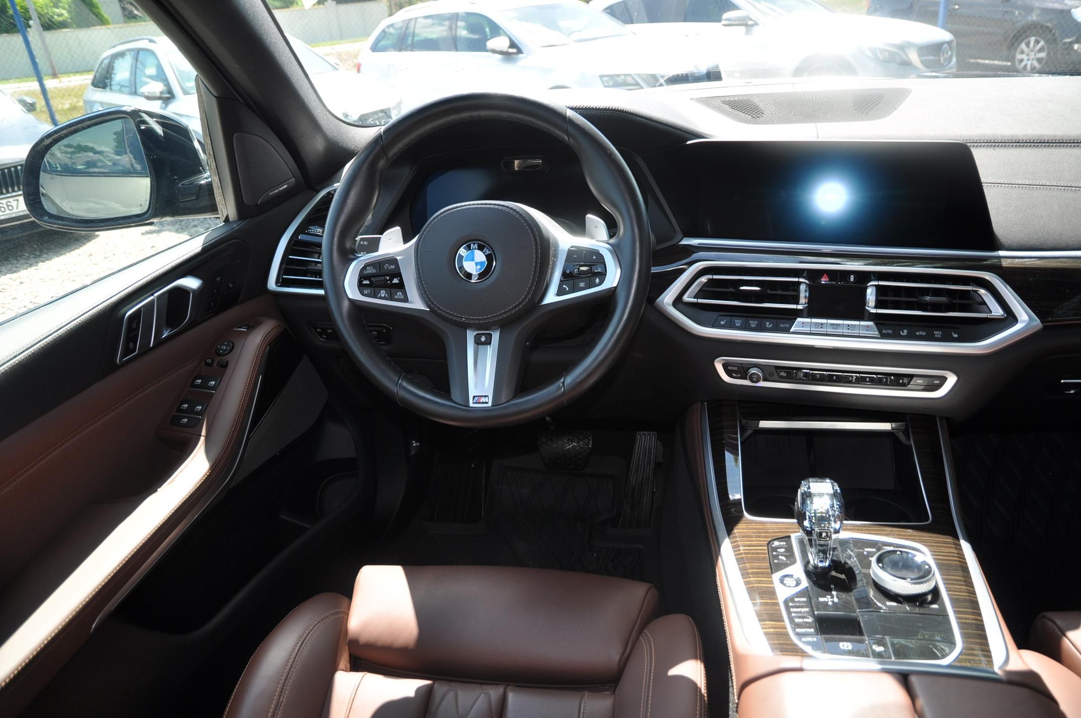 BMW X5, xDrive 40d 250kW - fotka 5