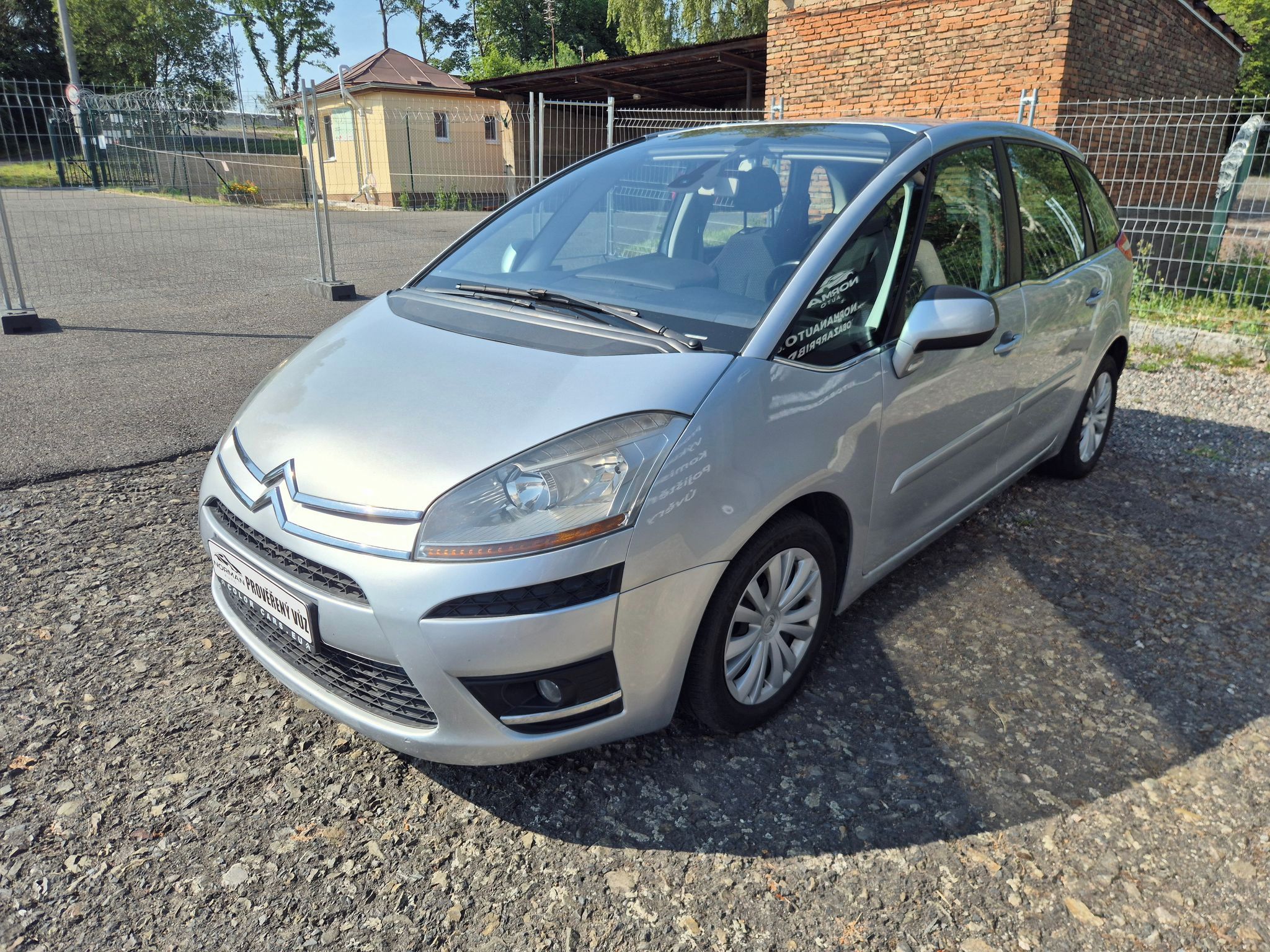 Citroën C4 Picasso, 1.6HDi 80kW - pěkný stav - fotka 3
