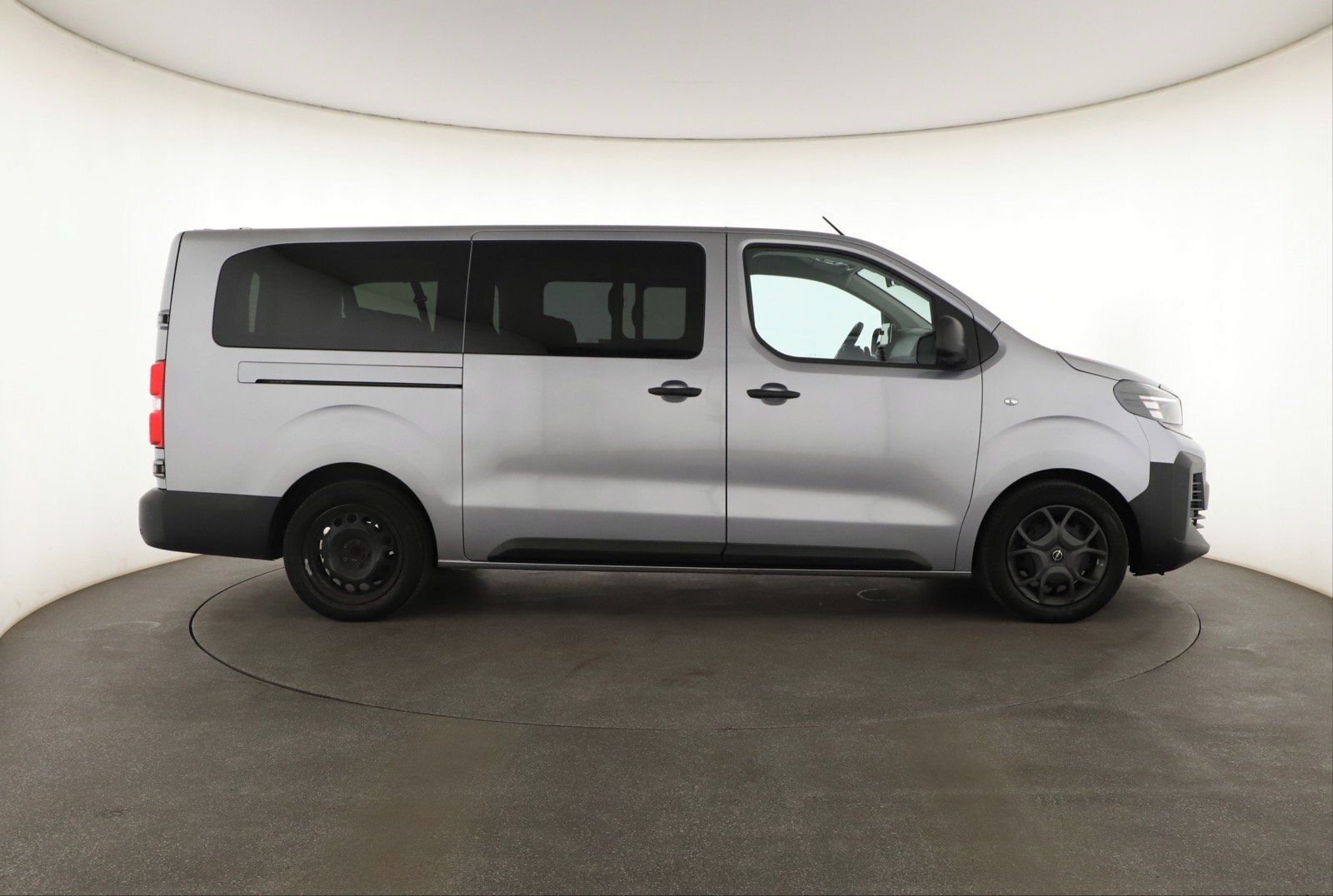 Opel Vivaro, 2.0 CDTI, Combi, 9 míst, L - fotka 6