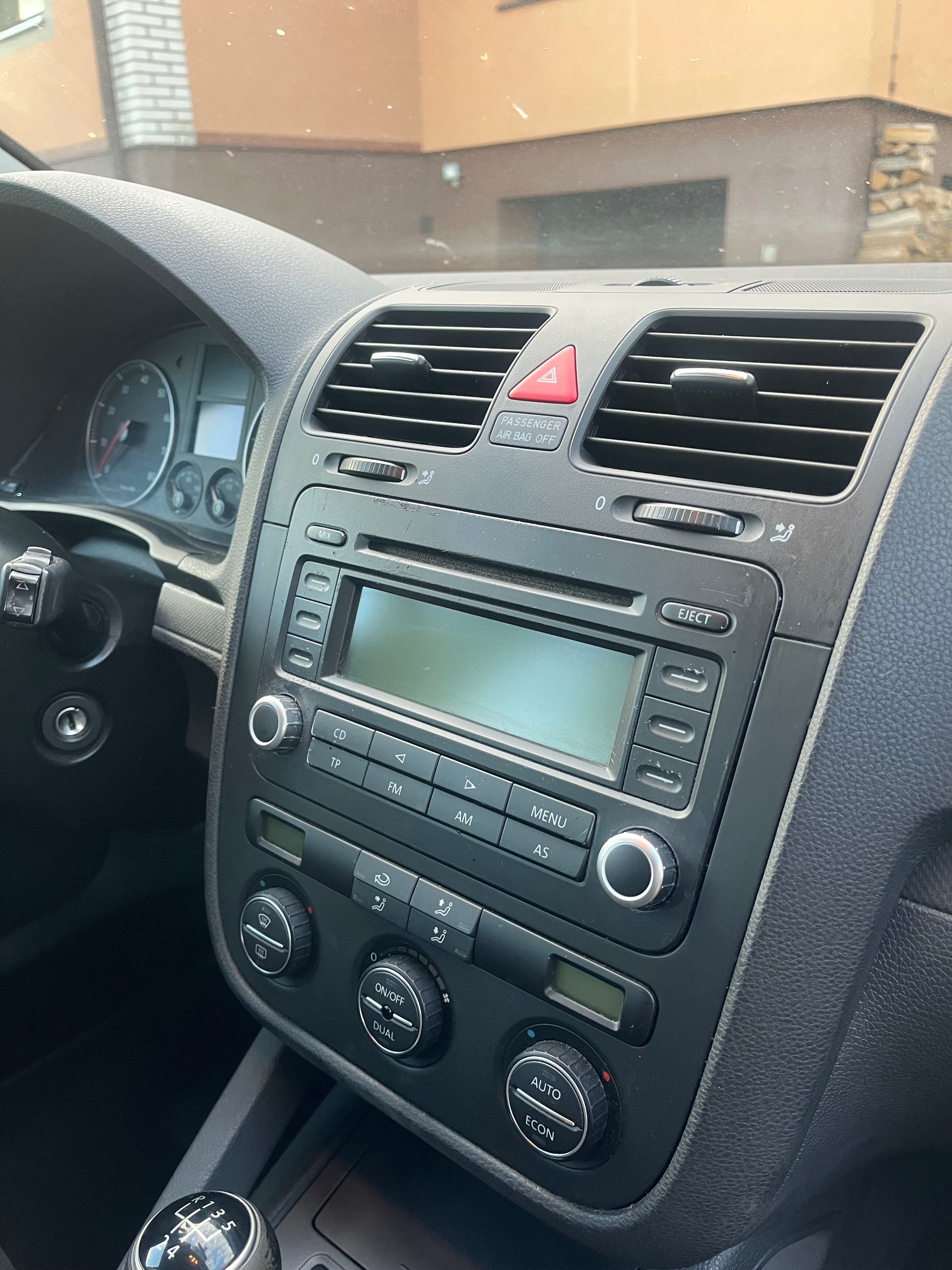 Volkswagen Golf, 1.6 75kw - fotka 6