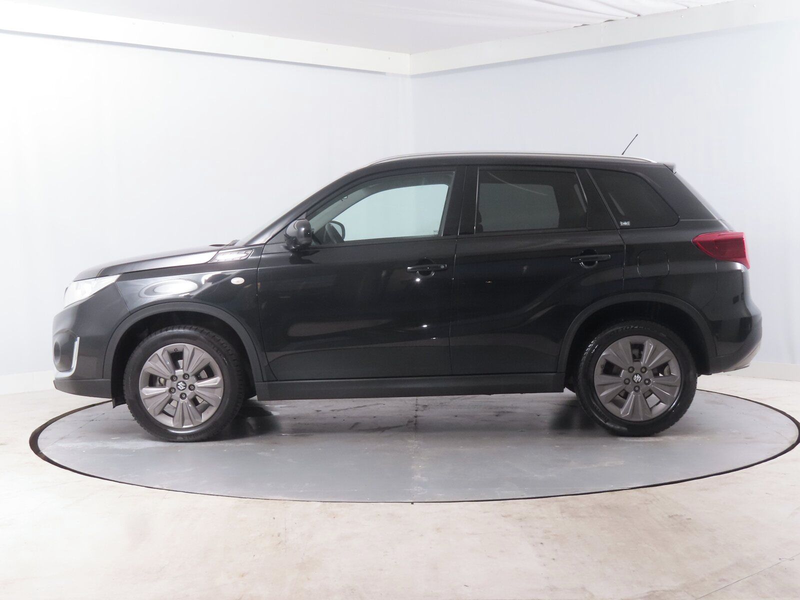Suzuki Vitara, 1.4 BoosterJet, 4X4 - fotka 3
