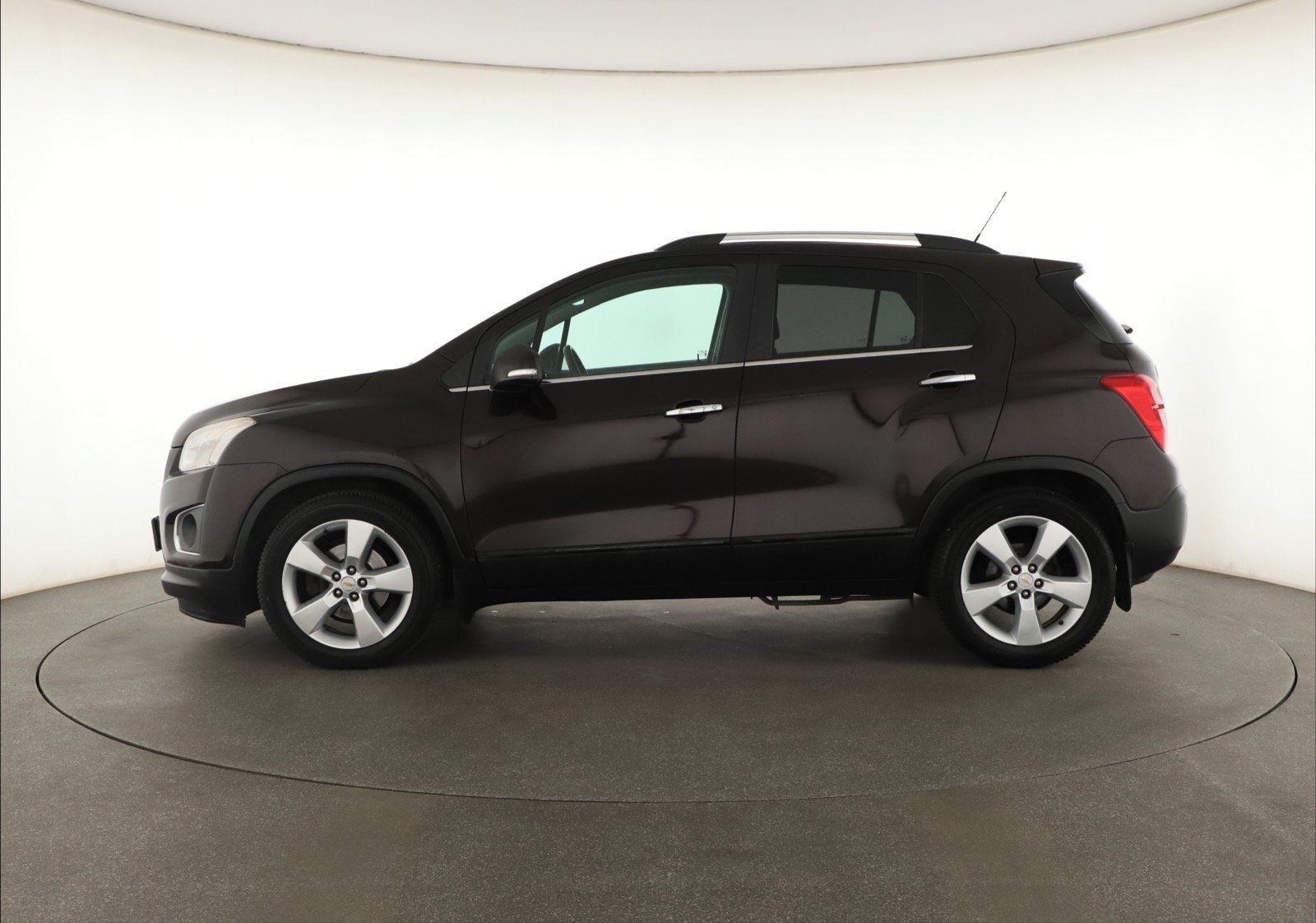 Chevrolet Trax, 1.7 D, 4X4, Kožené sedačky - fotka 3