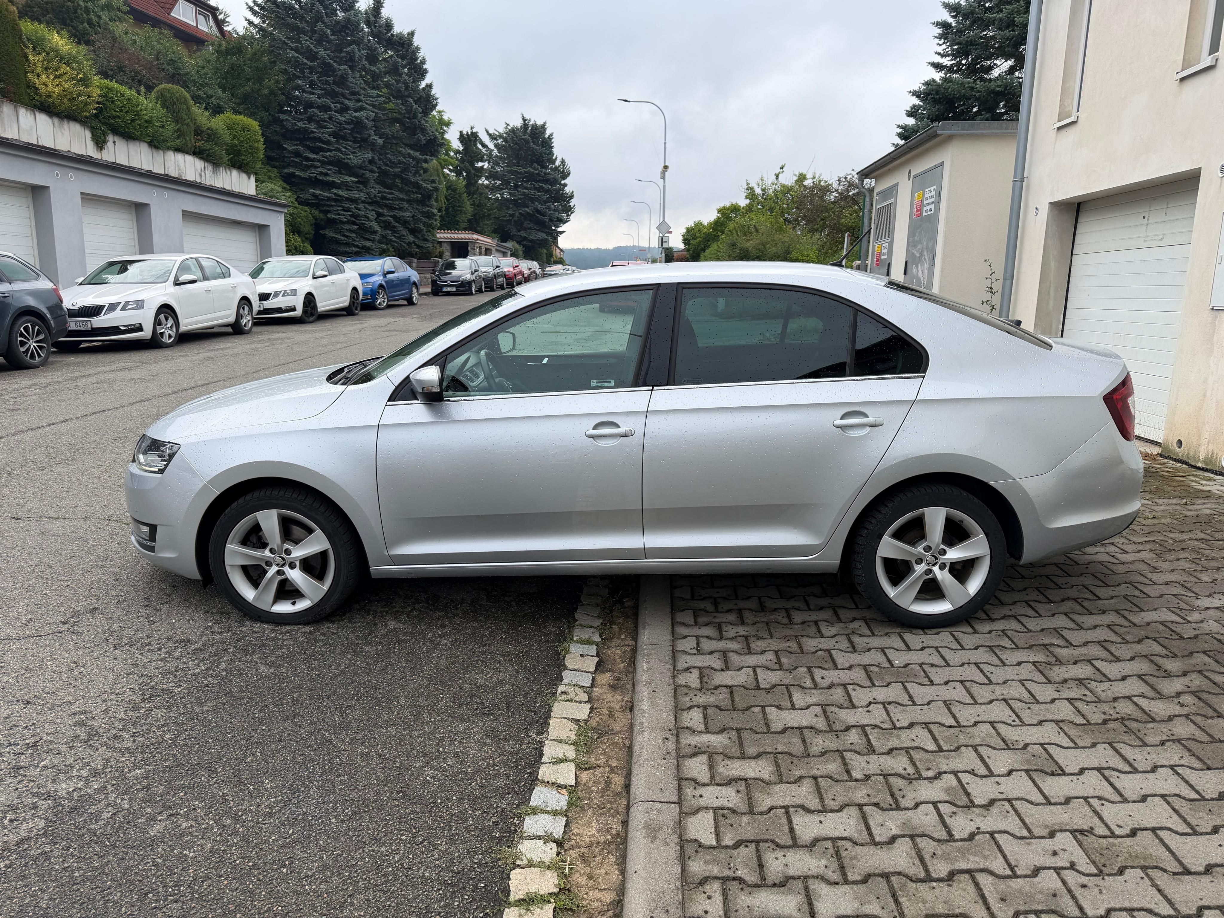 Škoda Rapid, 1.0tsi,digi klima,vyhrev - fotka 2