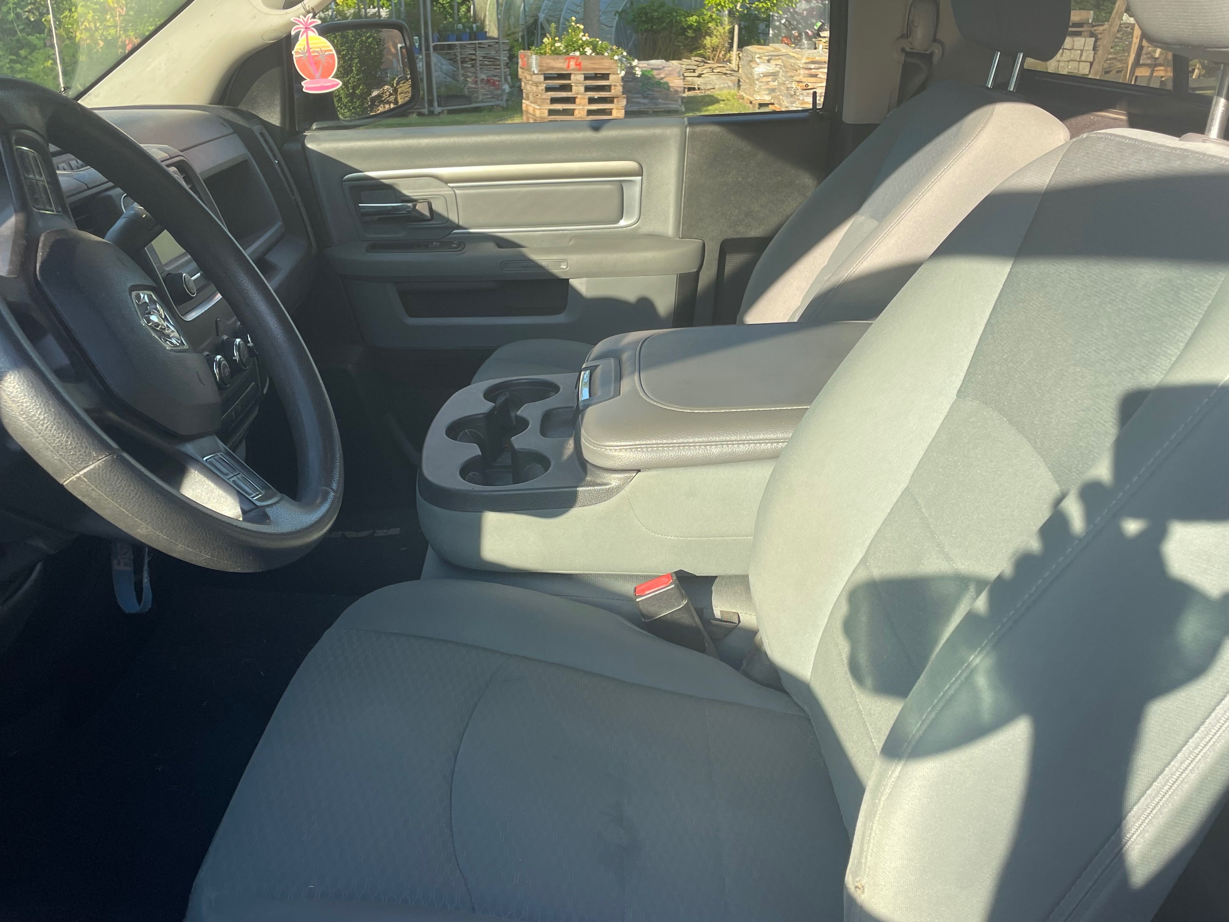 Dodge Ram 1500, Single cab 5,7 LPG 4x4 - fotka 2