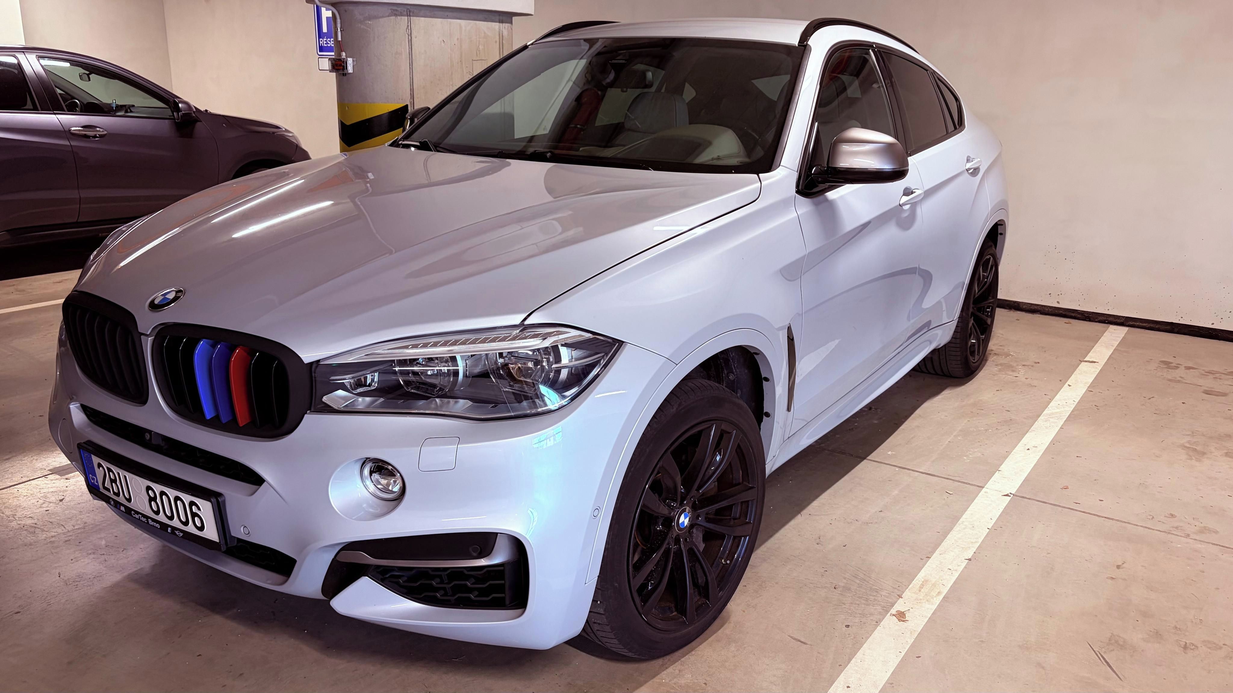 BMW X6, BMW X6 M50d