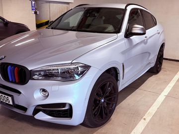 BMW X6 M50d