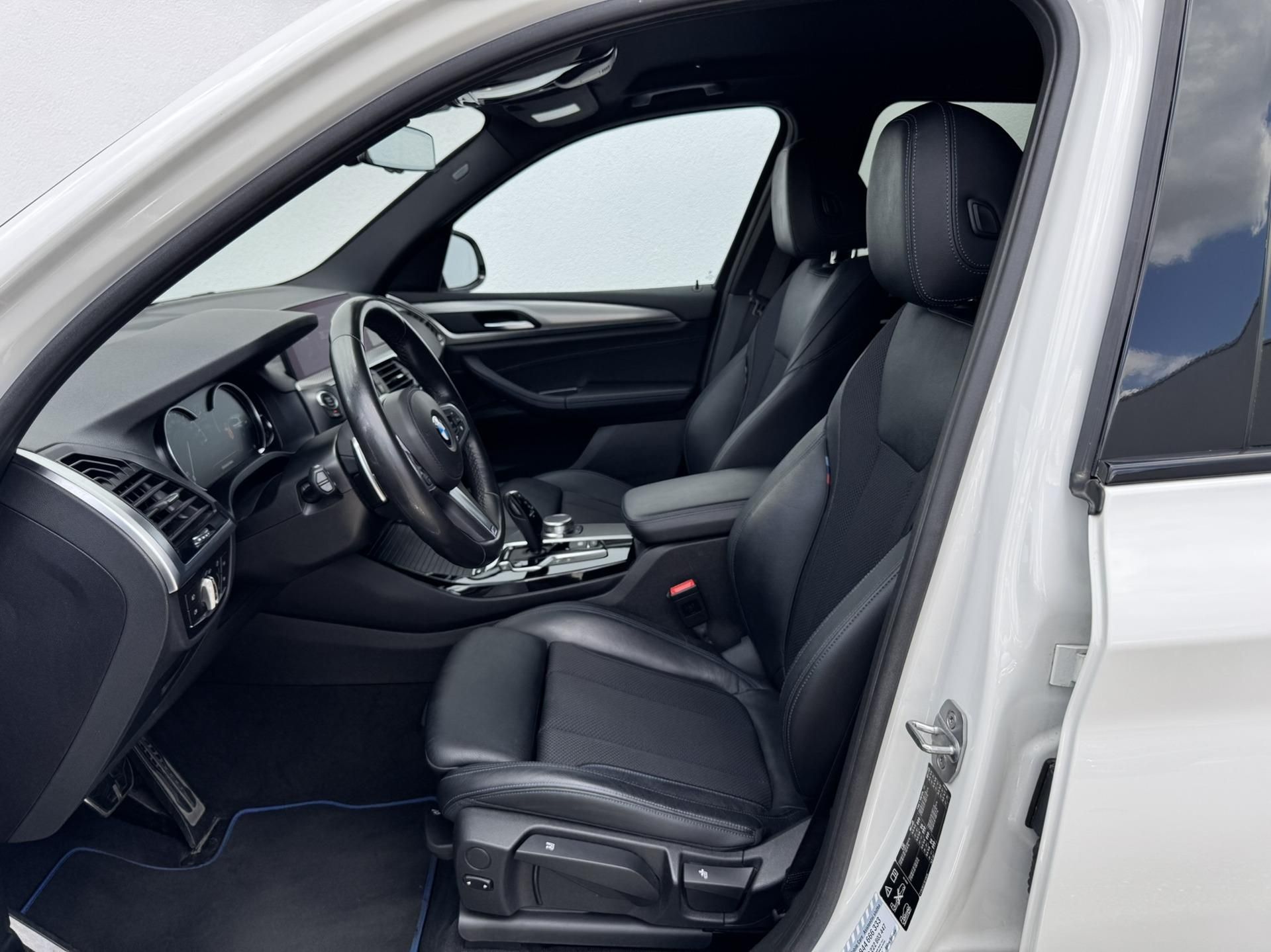 BMW X3, X3 xDrive20d Mpaket - fotka 6