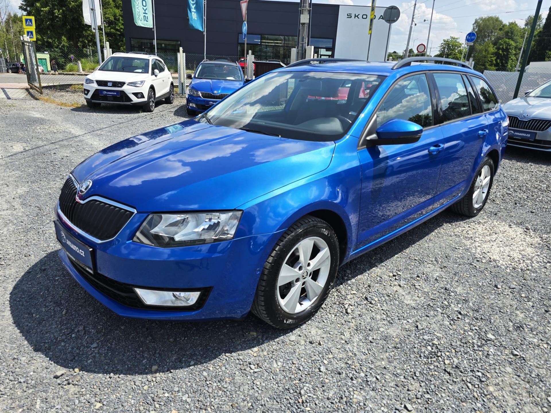 Škoda Octavia, 1.2TSI BOHATÁ VÝBAVA 1Majitel - fotka 2