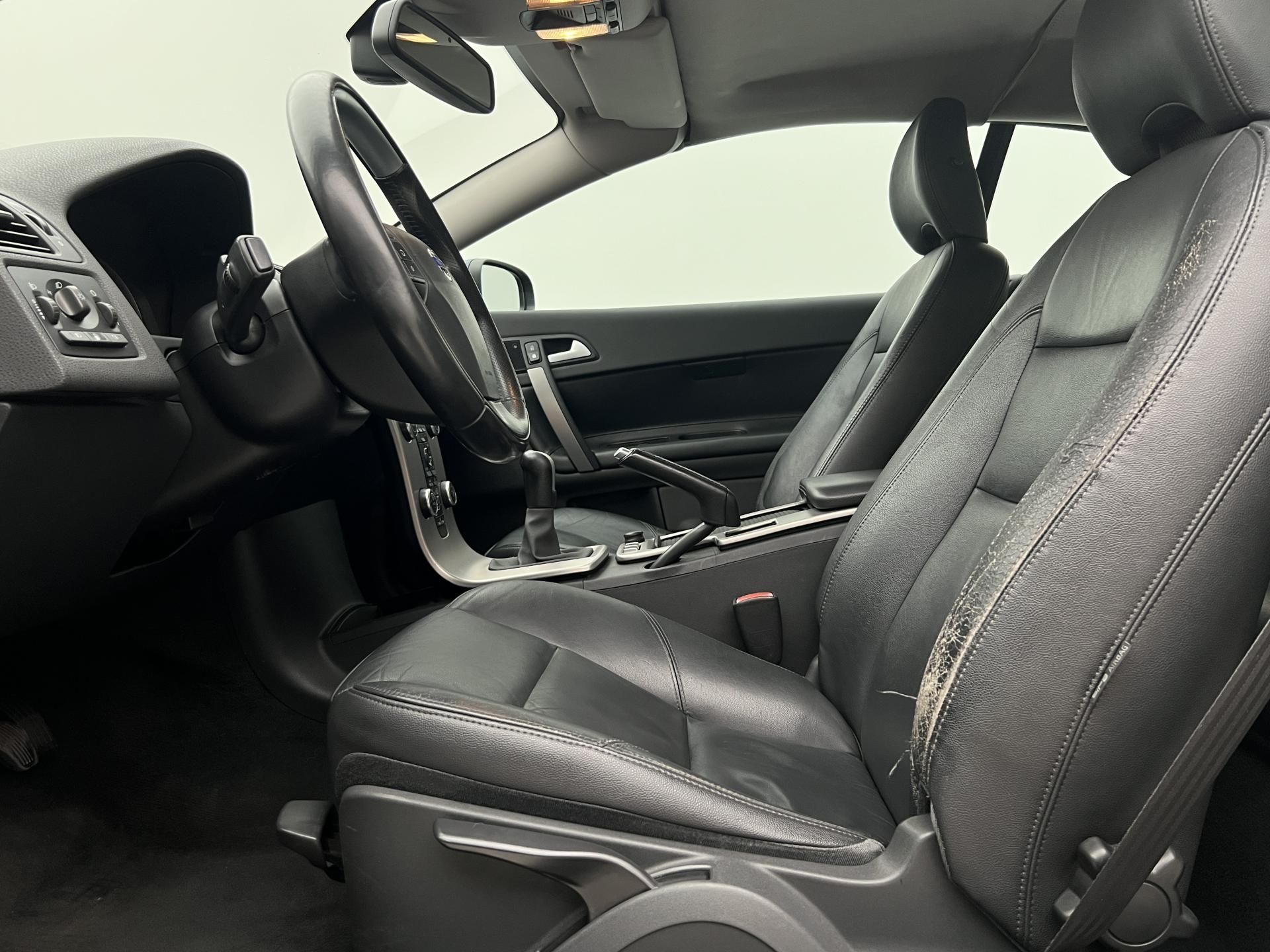Volvo C70, MOMENTUM - fotka 3