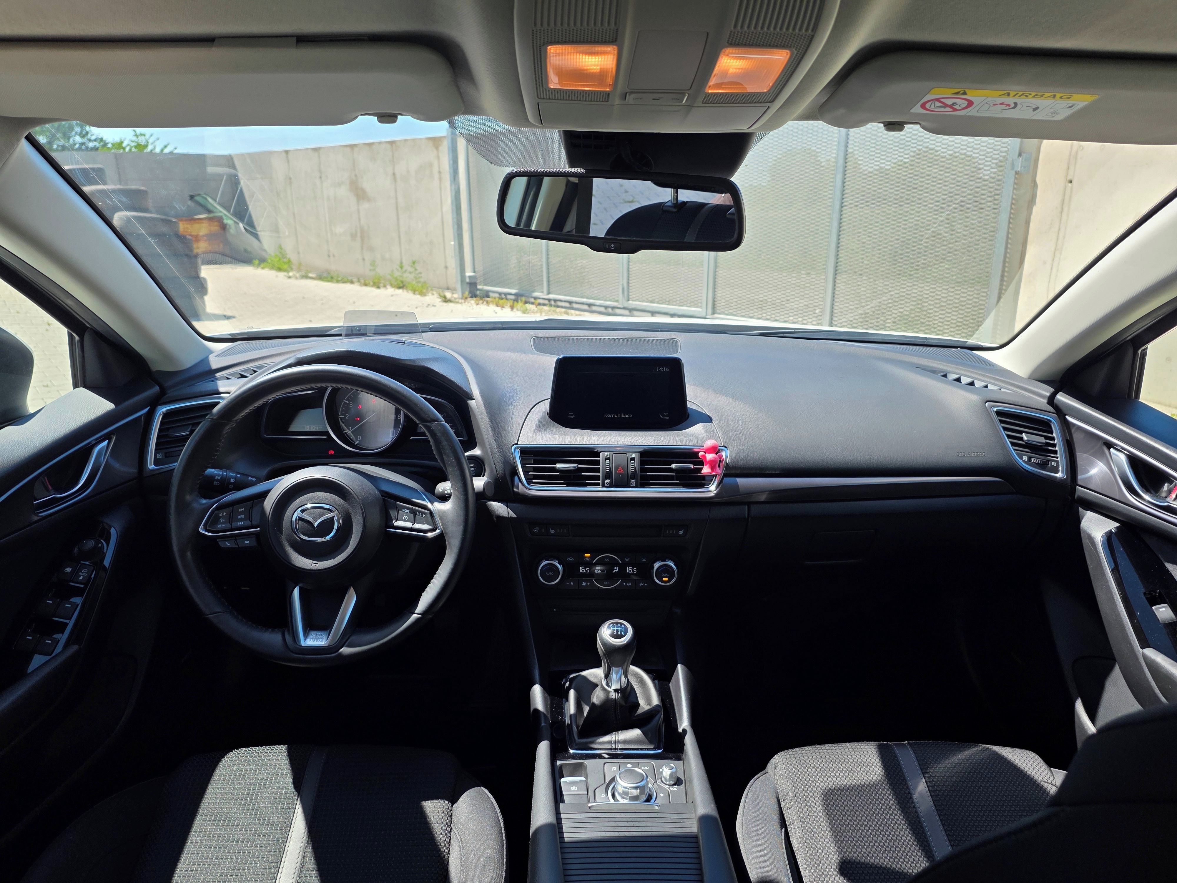 Mazda 3, 2.0 88kW REVOLUTION-jen 18.000 - fotka 5