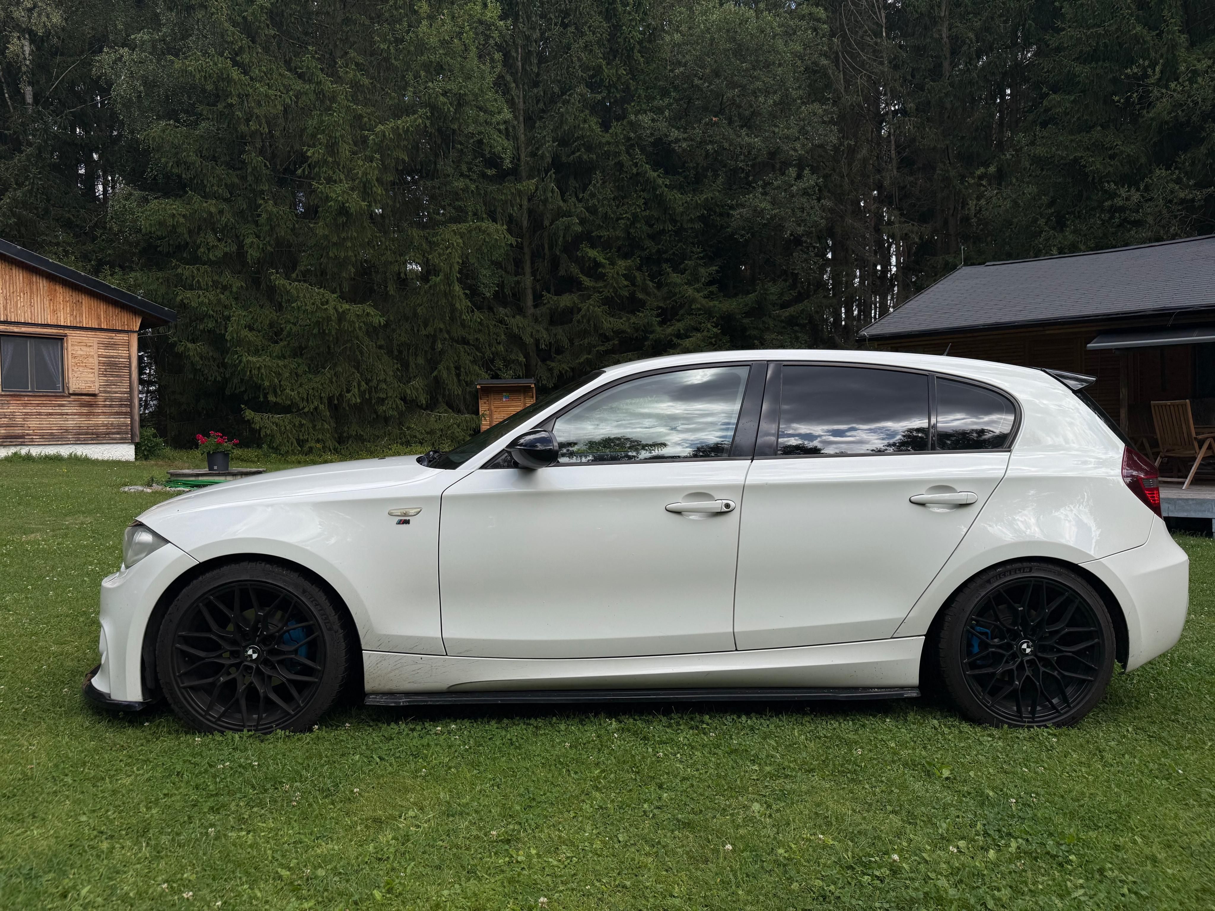 BMW Řada 1, BMW 116i M-packet - fotka 4