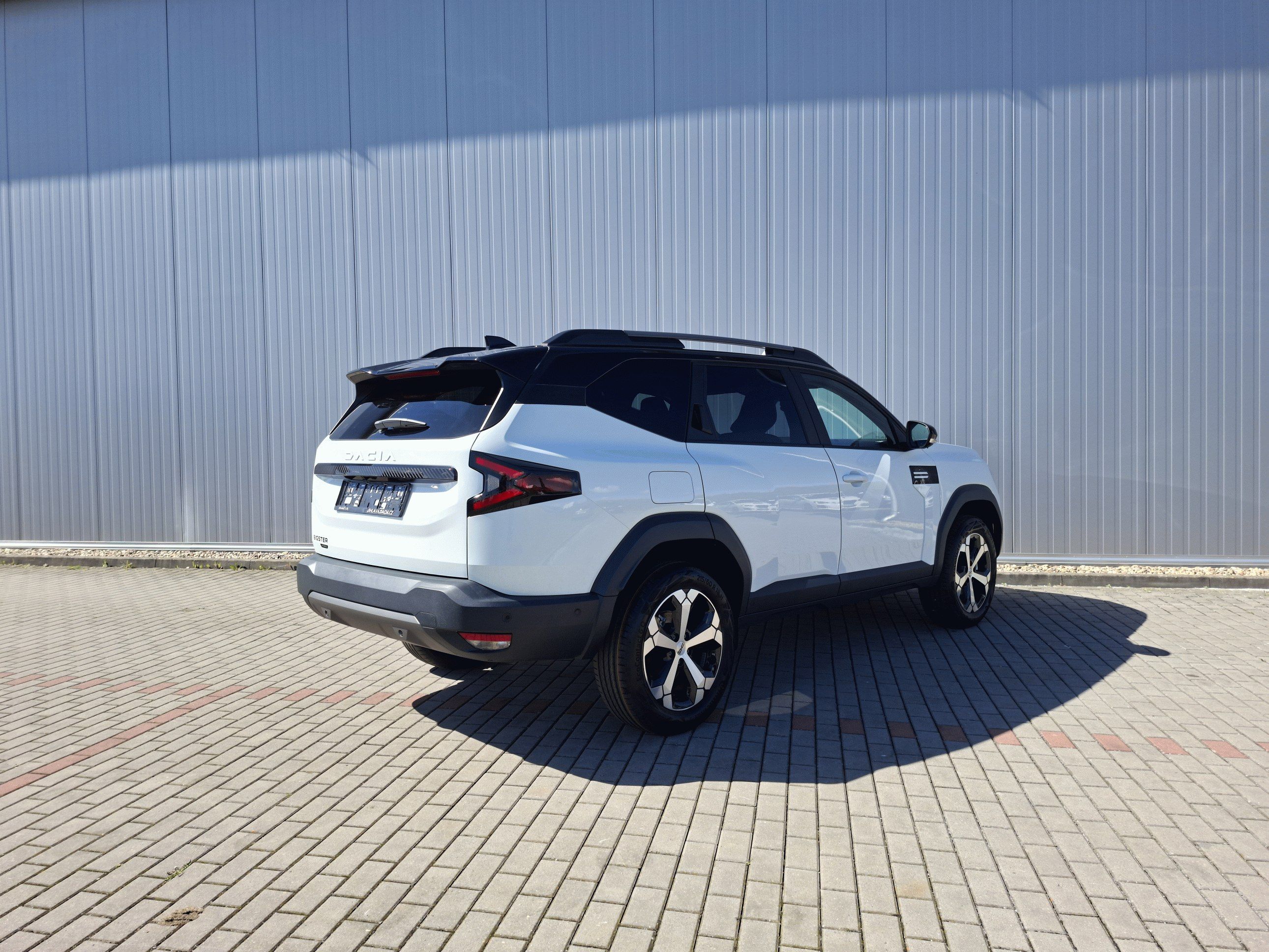 Dacia Bigster, Expression Mild hybrid 140 - fotka 4
