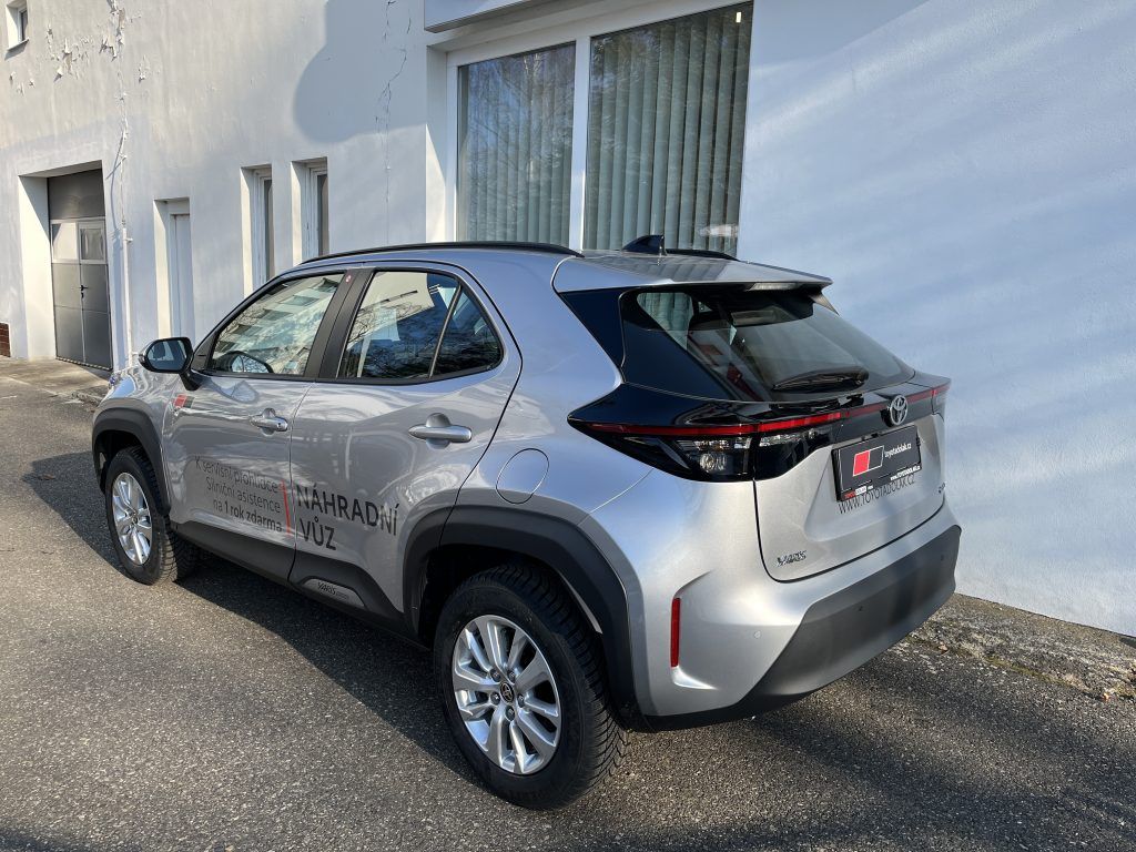 Toyota Yaris Cross, 1.5 HEV CVT, (2x4), Comfort - fotka 6