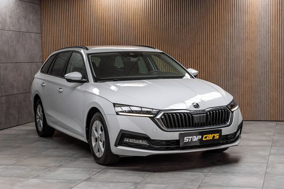 Škoda Octavia, 2.0 TDI DSG*ACC*MIRROR-LINK* - fotka 3