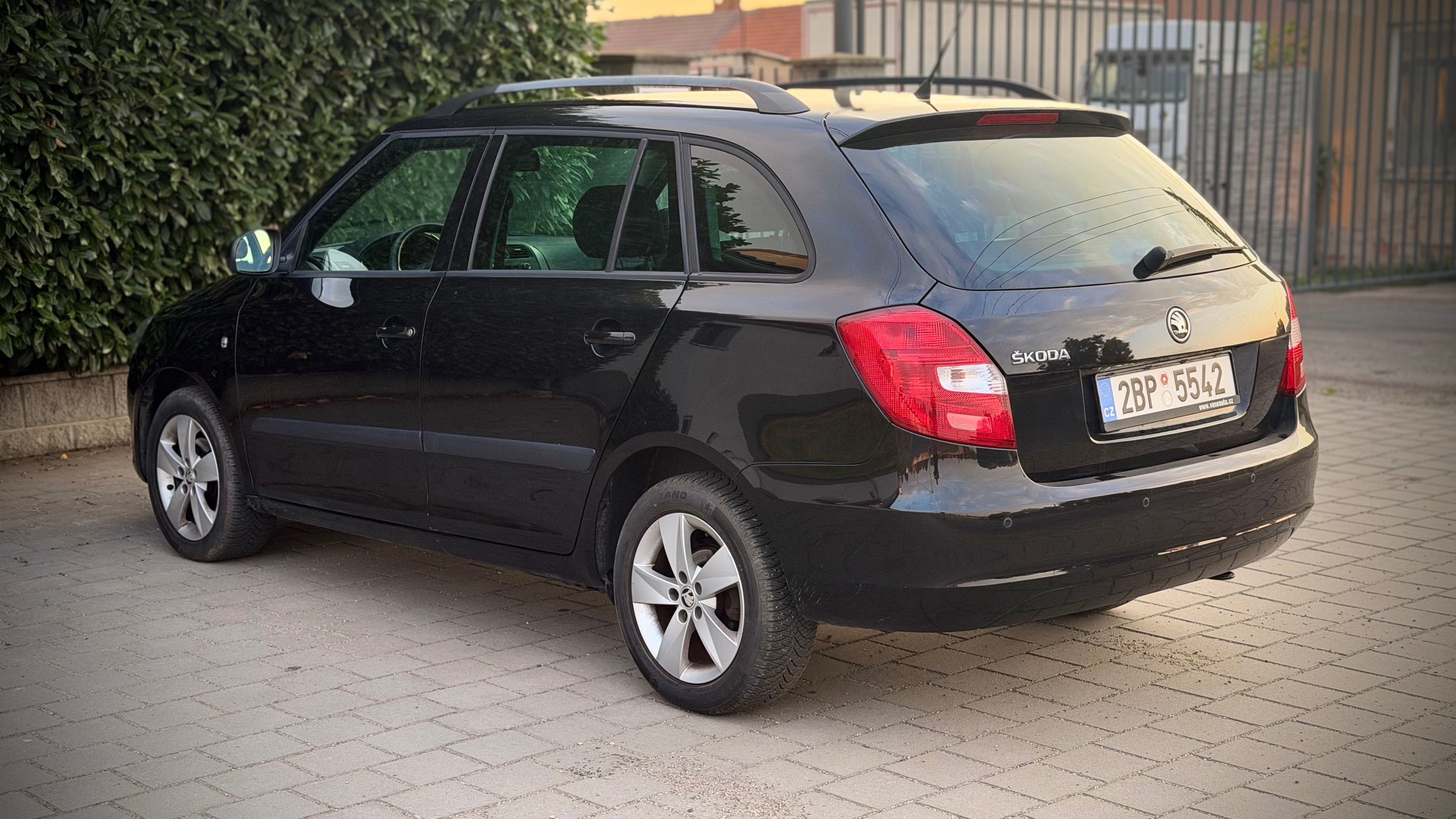 Škoda Fabia, 1.4 63KW 103tis.km FACELIFT - fotka 5