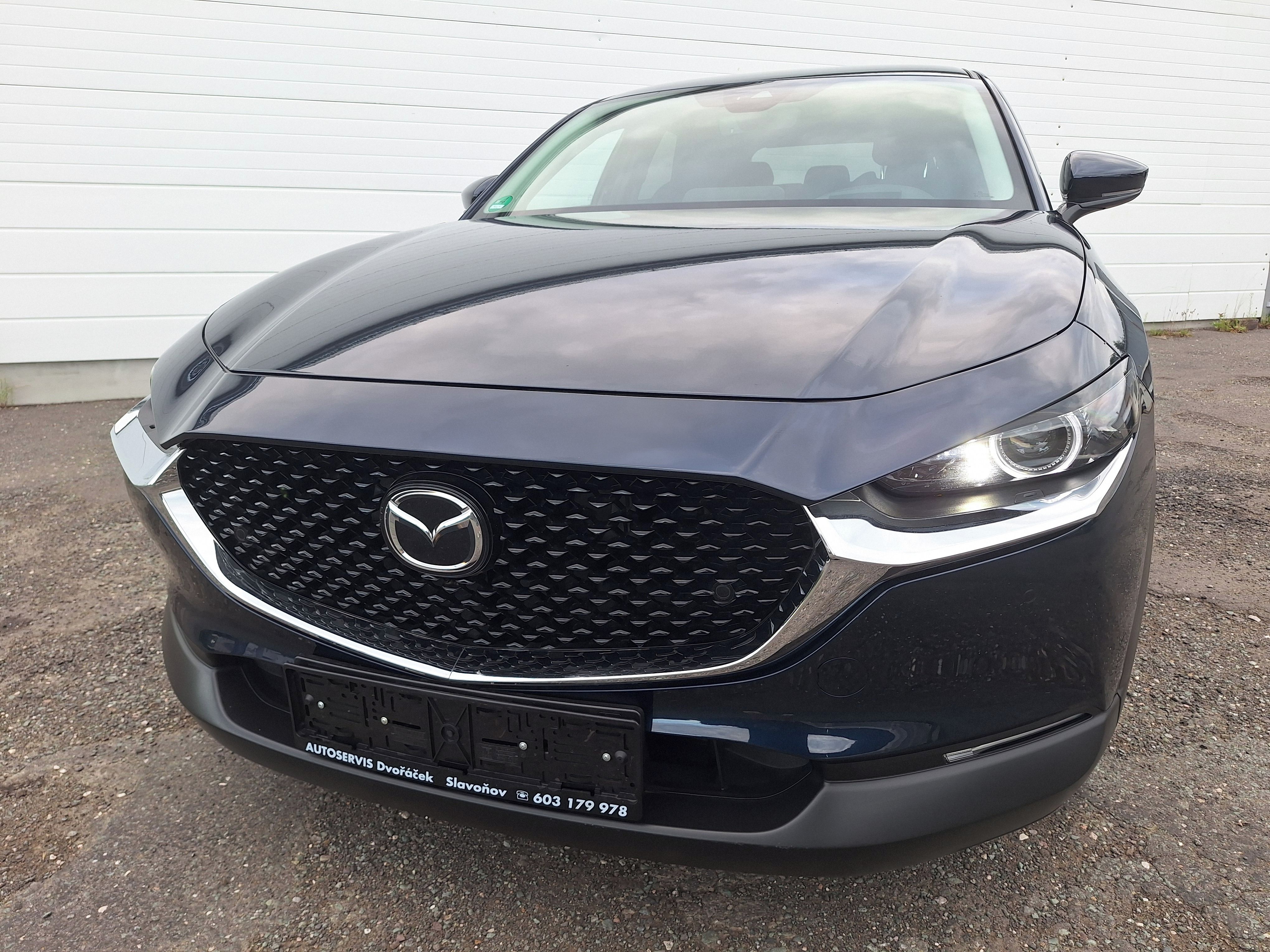 Mazda CX-30, 2,0  e-Skyactiv G - fotka 3