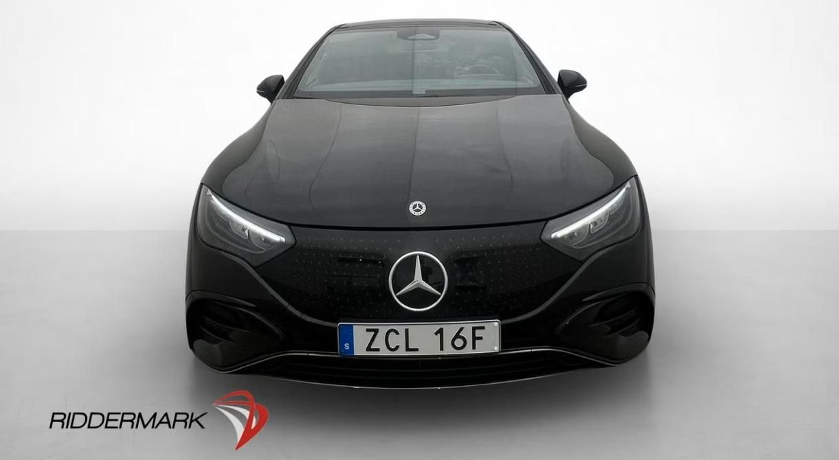 Mercedes-Benz EQE, 300 AMG Night Panorama Kamera - fotka 2