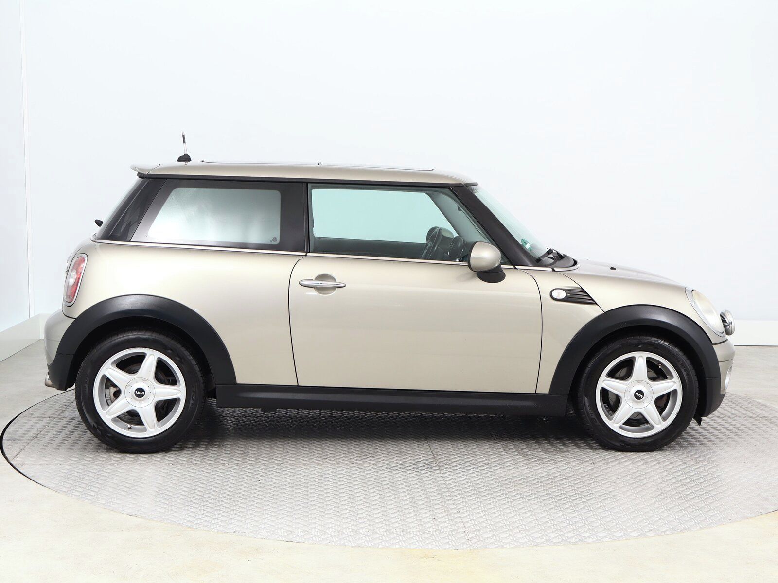 Mini Cooper, Cooper, po STK - fotka 6