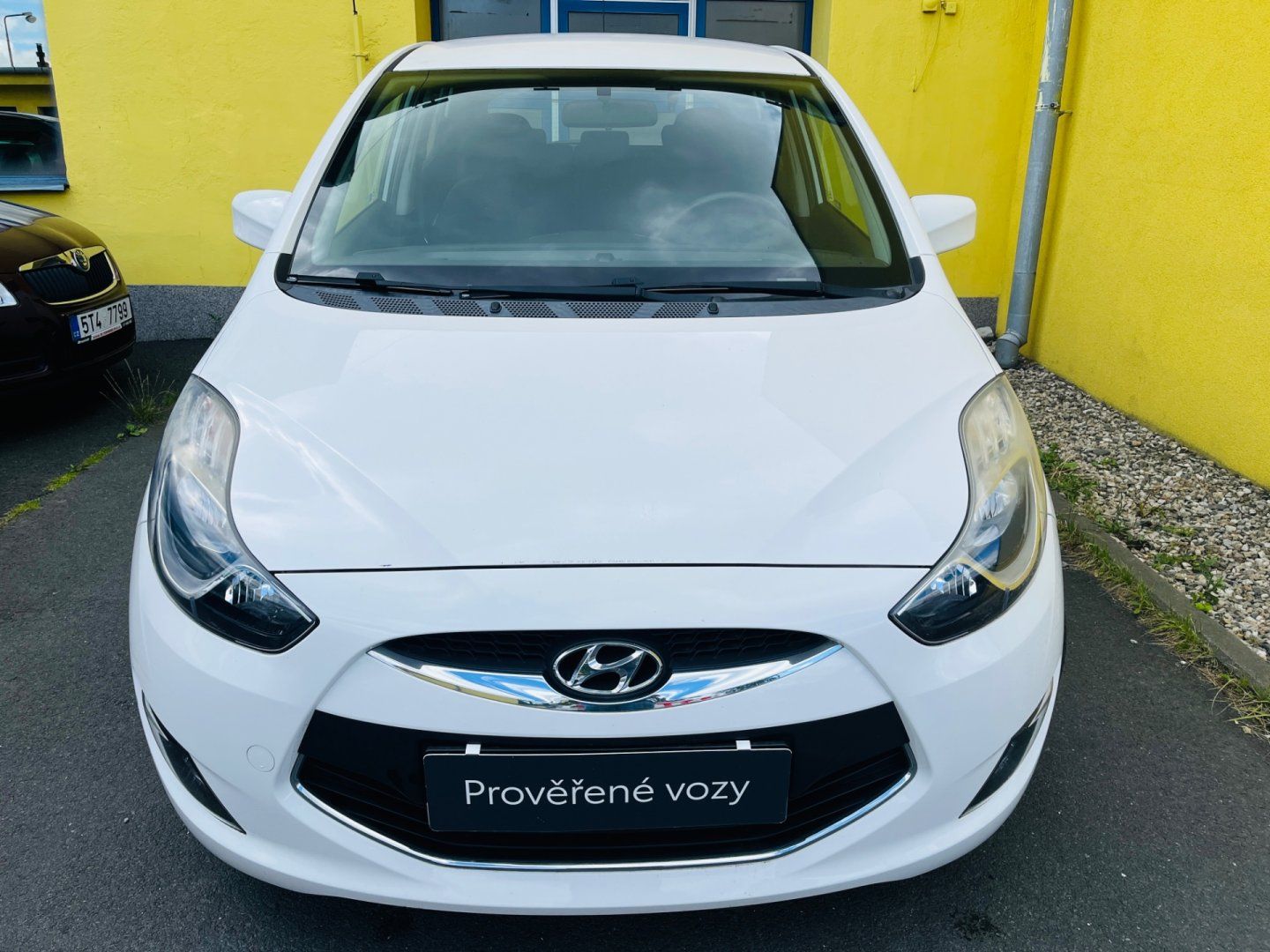 Hyundai ix20, 1.4 i BENZÍN NAJETO JEN 58 TIS - fotka 2