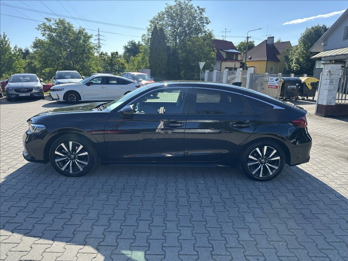 Honda Civic, 2,0 e:HEV Elegance, ČR - fotka 6