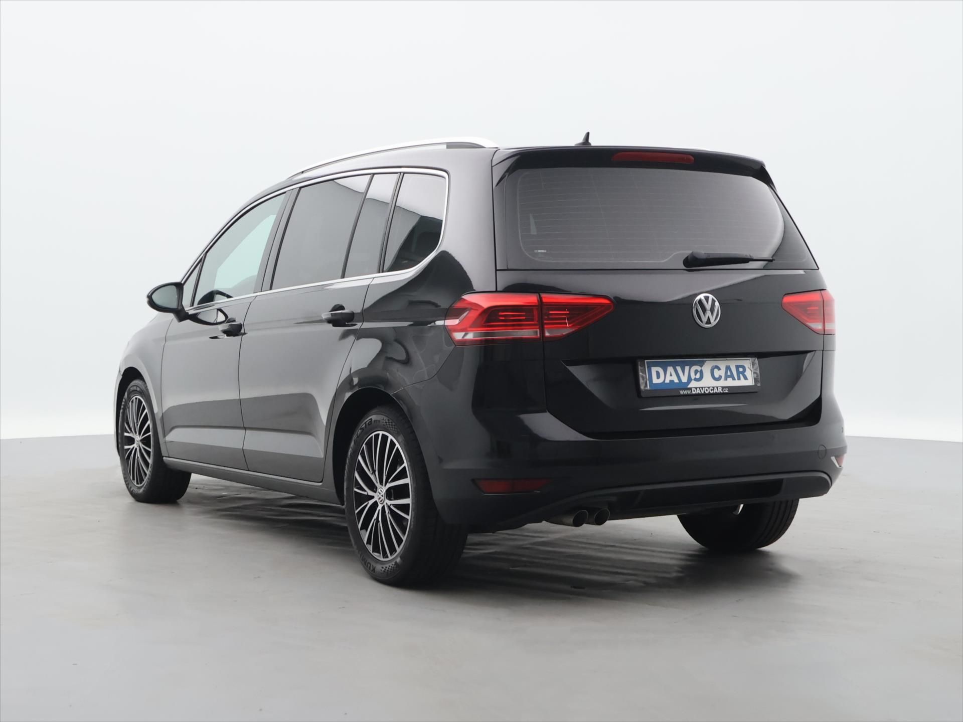 Volkswagen Touran, 2,0 TDI 110kW Highline DSG DPH - fotka 5