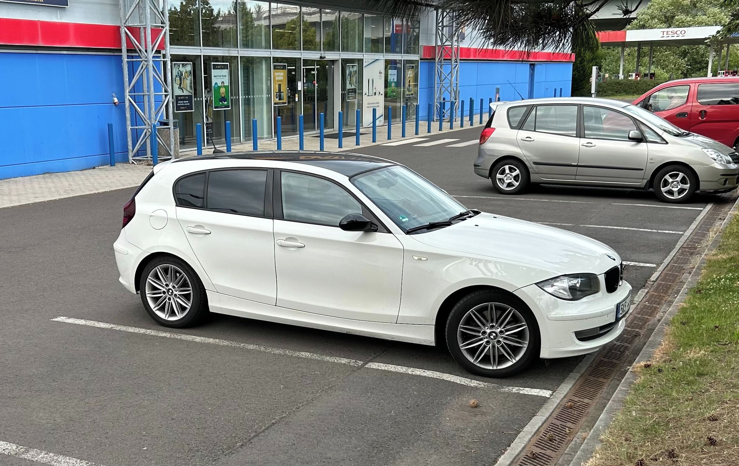 BMW Řada 1, BMW 130i / E87, 265 PS - fotka 3