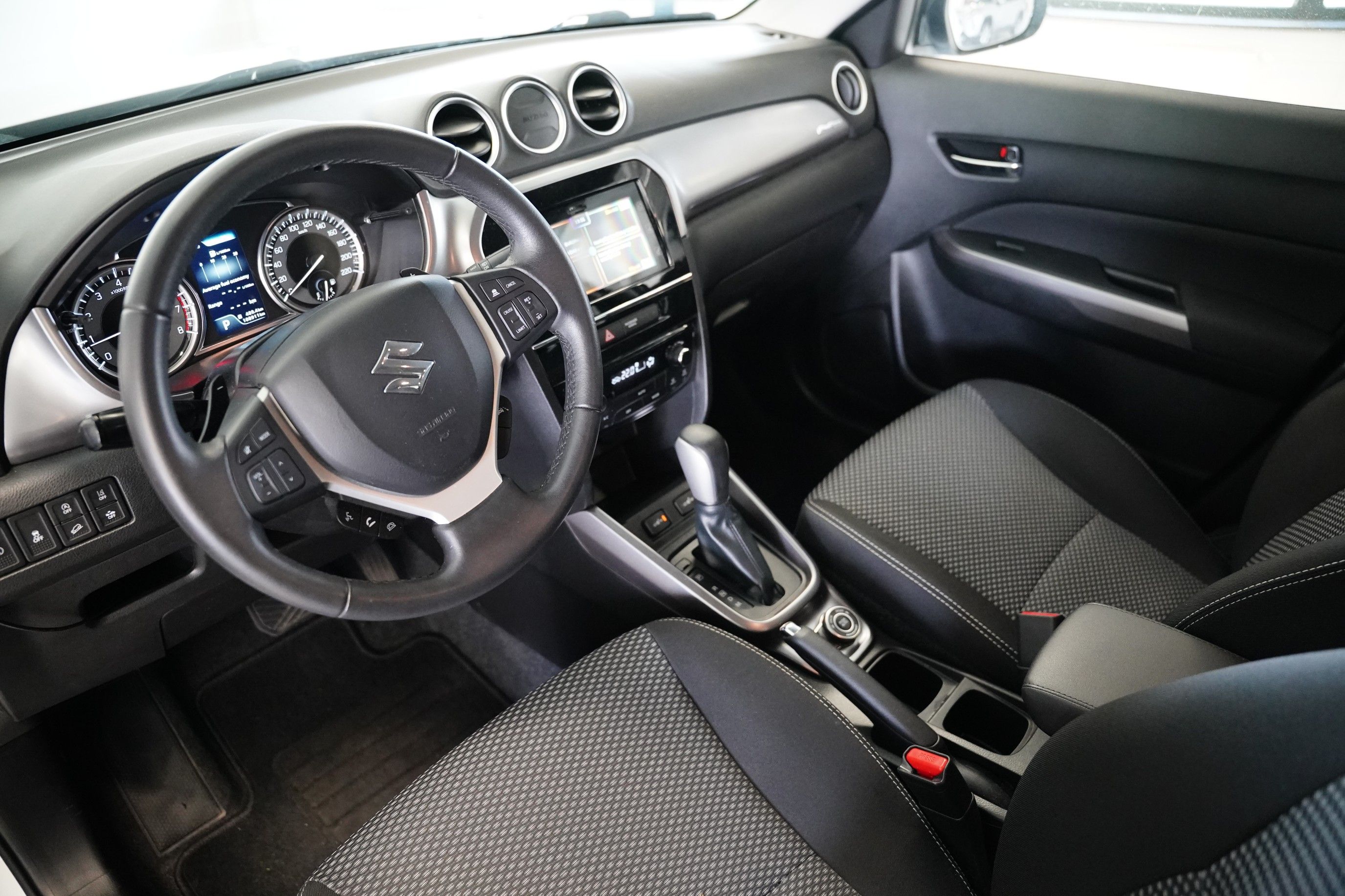 Suzuki Vitara, 1.4 BoosterJet 103 kW Allgrip - fotka 5