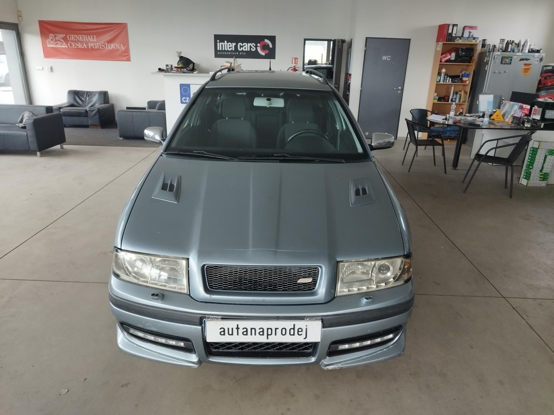 Škoda Octavia, TDI,66KW,KLIMA,ALU,LED,1.MAJ - fotka 3