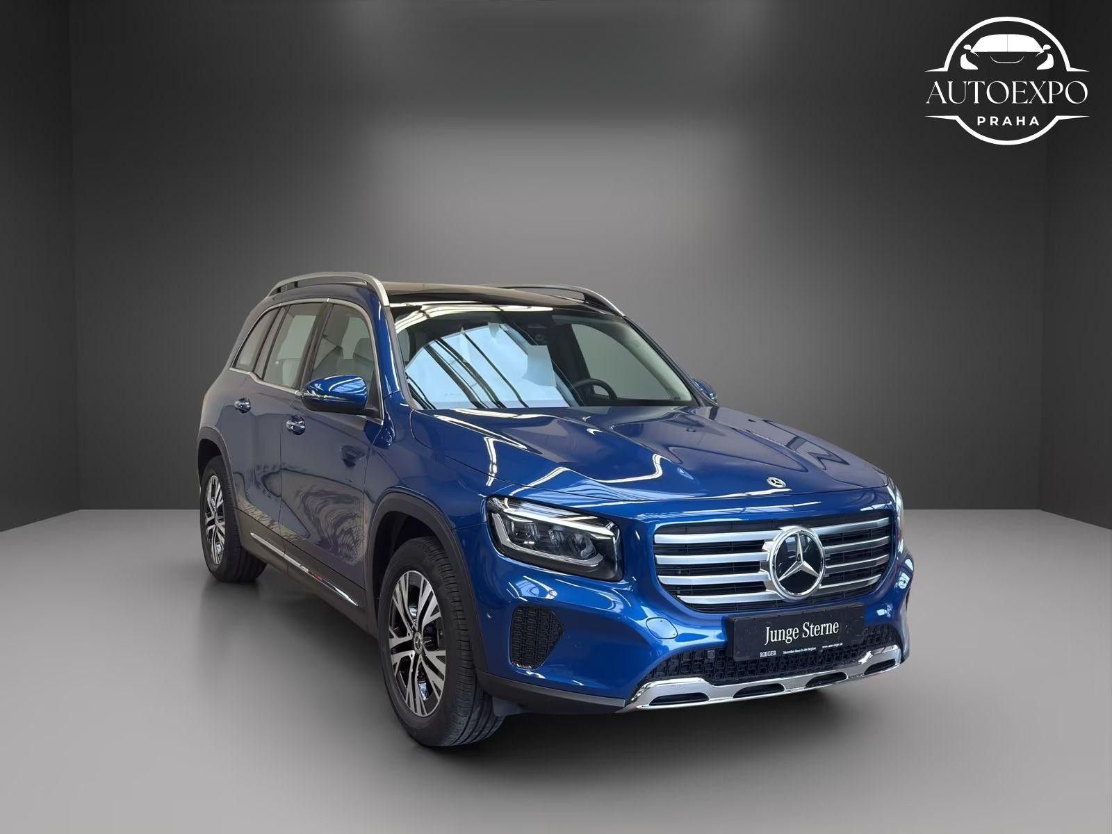 Mercedes-Benz GLB, 220 4Matic*PANORAMA*TAŽNÉ
