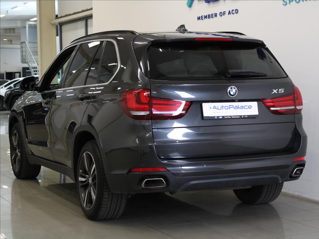 BMW X5, 3,0 30d 190kW xDrive Tažné DPH - fotka 3