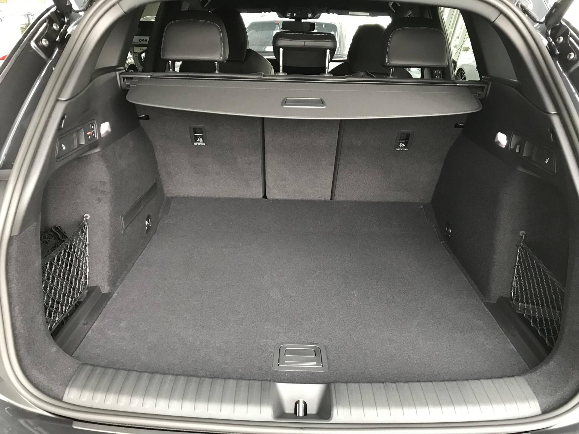 Audi Q6 e-tron, quattro 100kWh - fotka 6