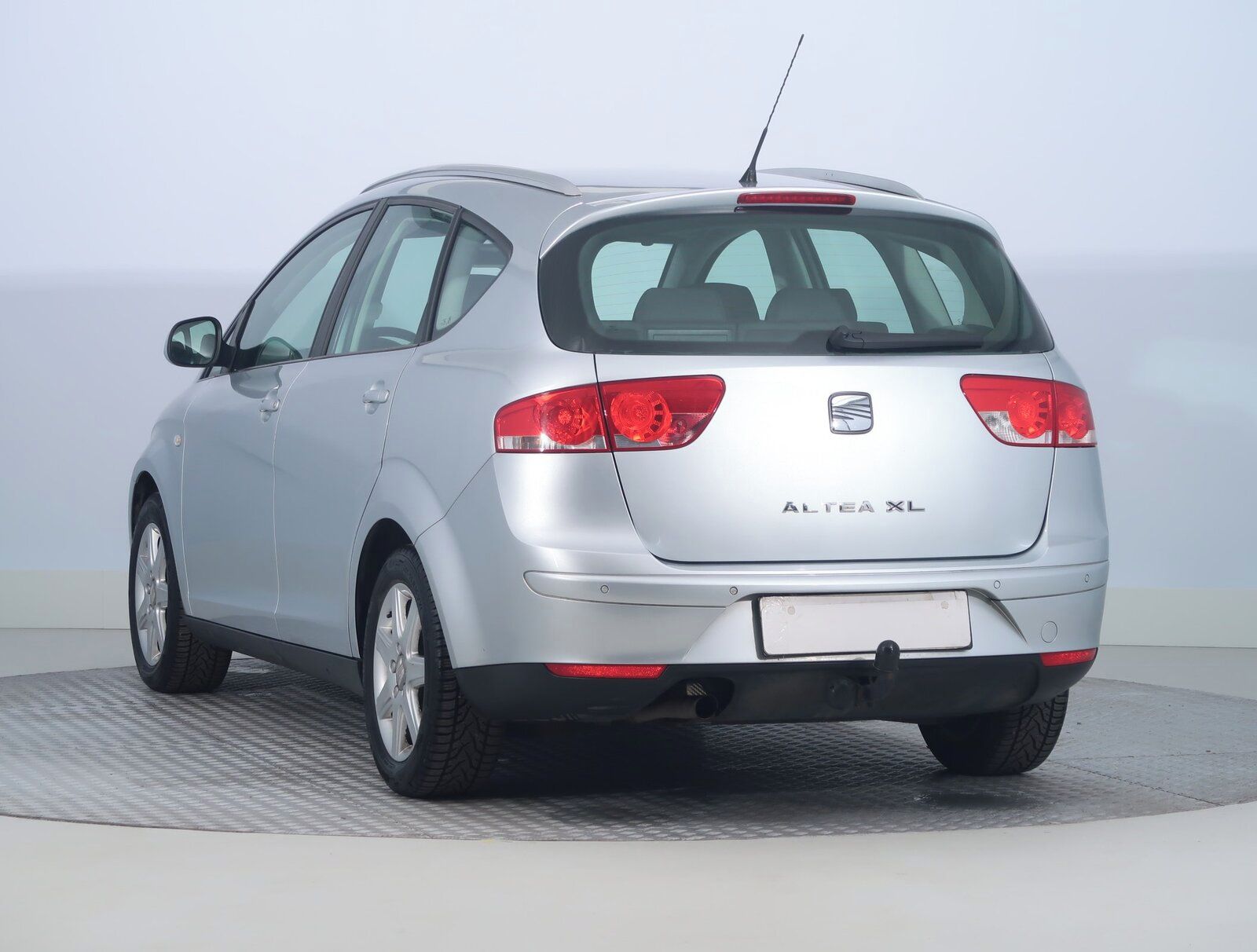Seat Altea, 1.6, Automatická klima - fotka 4