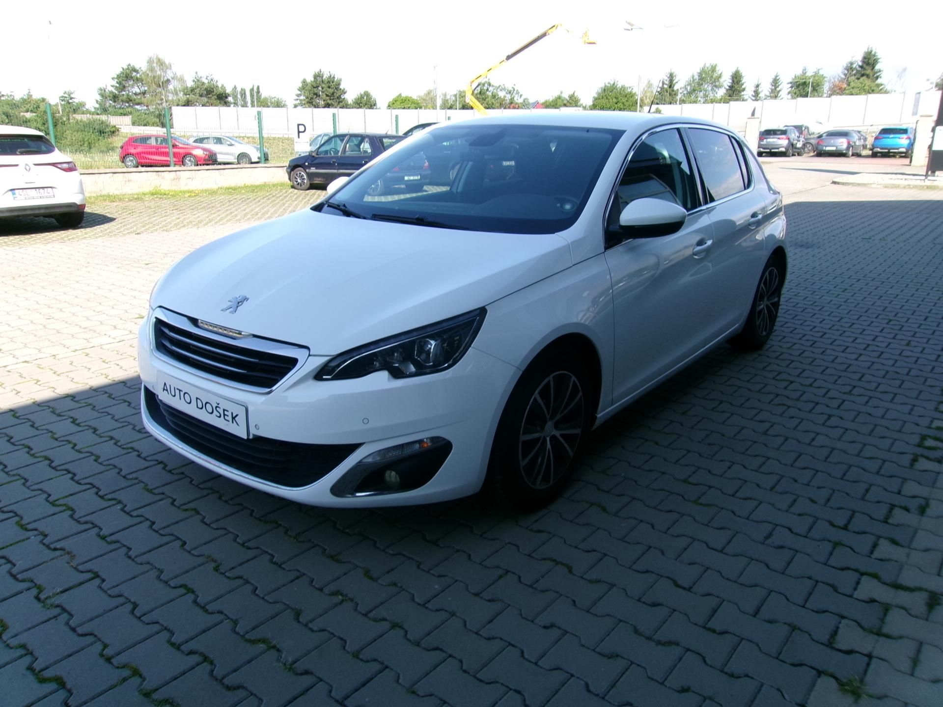 Peugeot 308, 1.2i automat - fotka 4