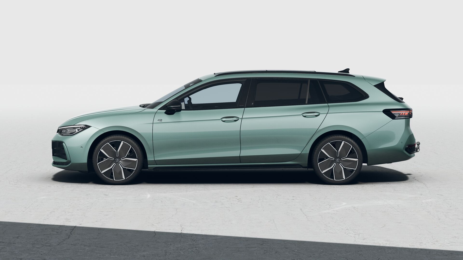 Volkswagen Passat, Passat R-Line People 2,0 TDI - fotka 2
