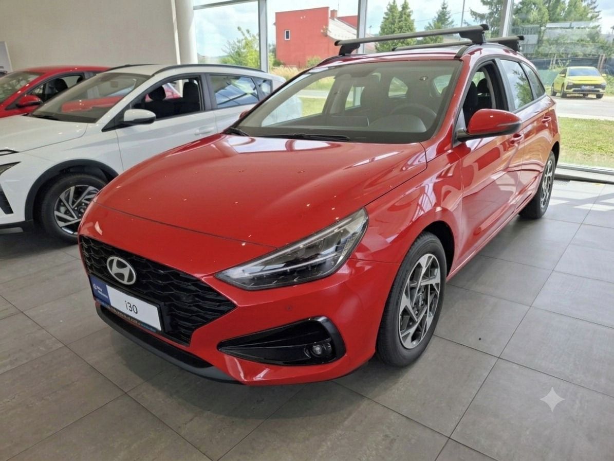 Hyundai i30, WG 1,6TGDI 110kW GO CZECH DCT - fotka 2