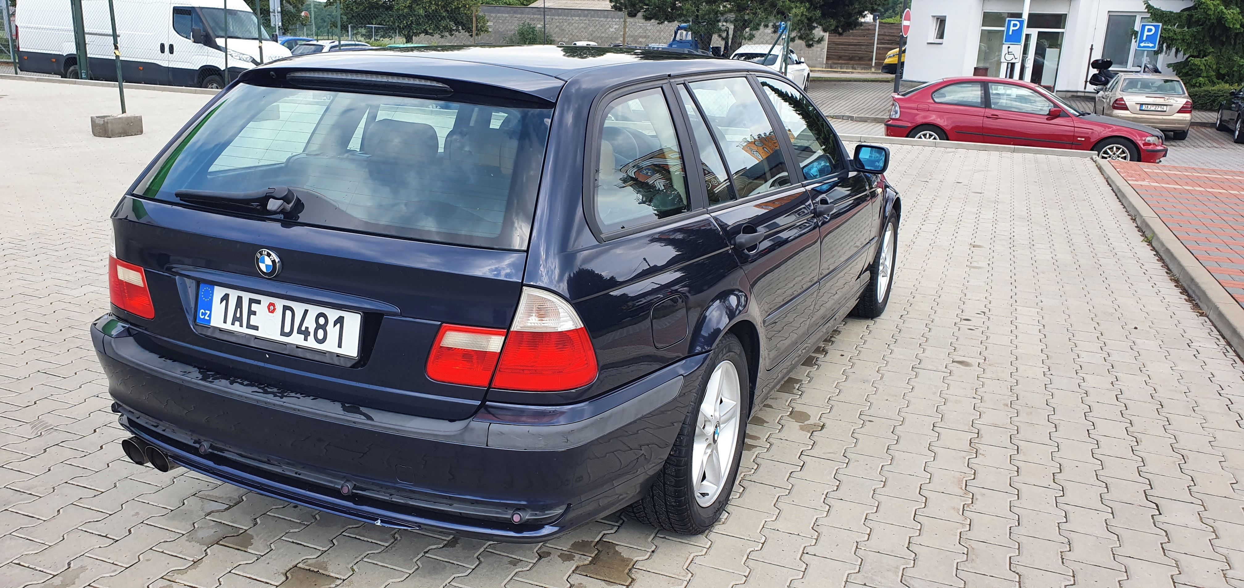 BMW Řada 3 - fotka 4