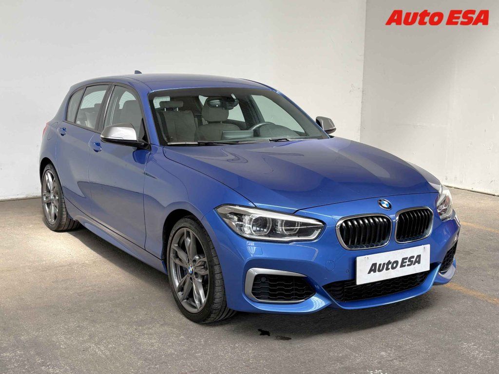 BMW Řada 1, 3.0