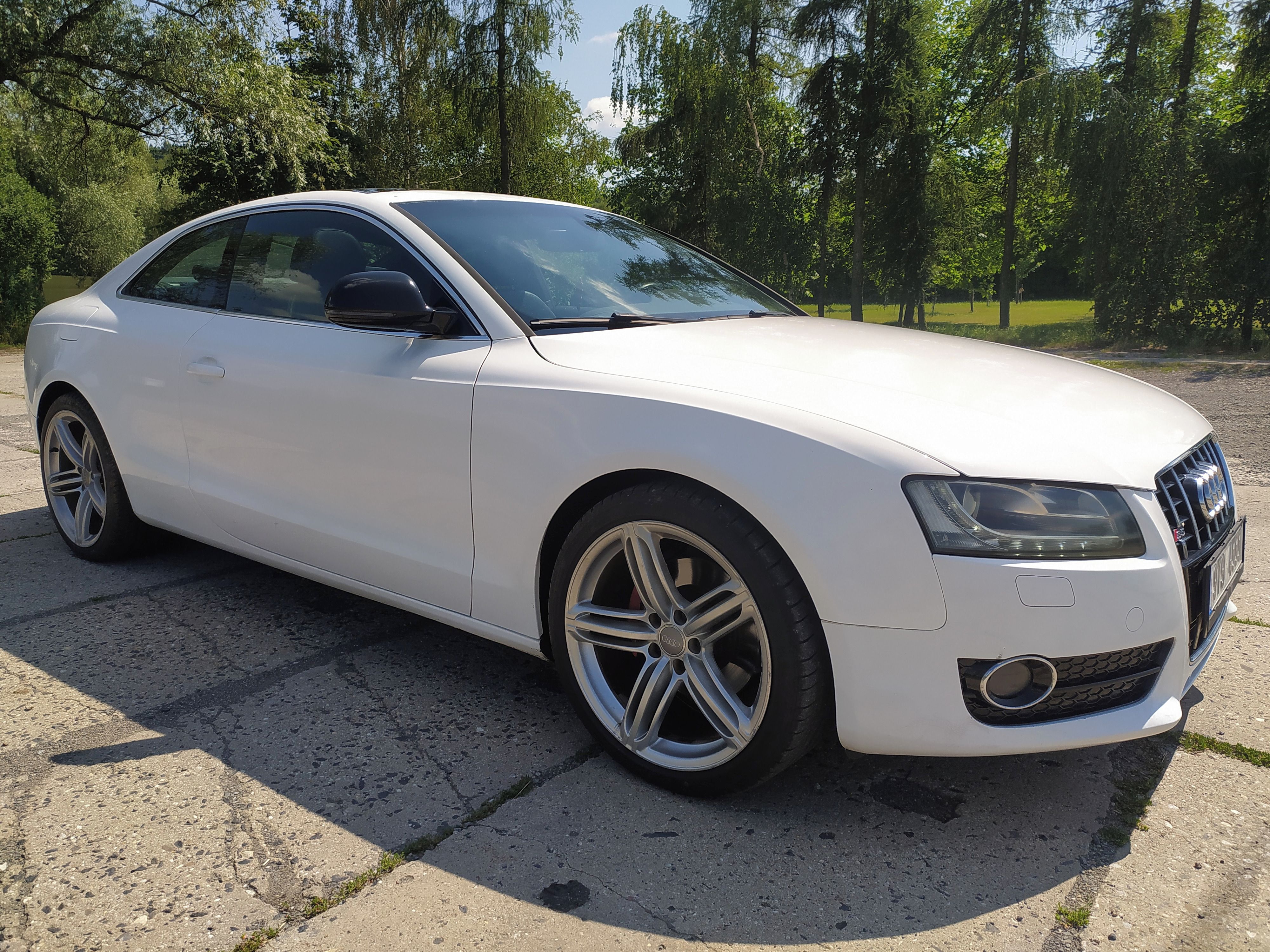 Audi A5, 2.7 TDI S-Line - fotka 2
