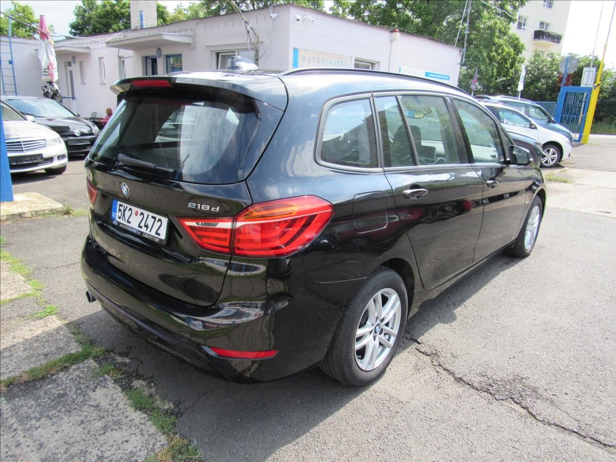 BMW Řada 2, 2,0 d 218 Gran Tourer 110 KW - fotka 6