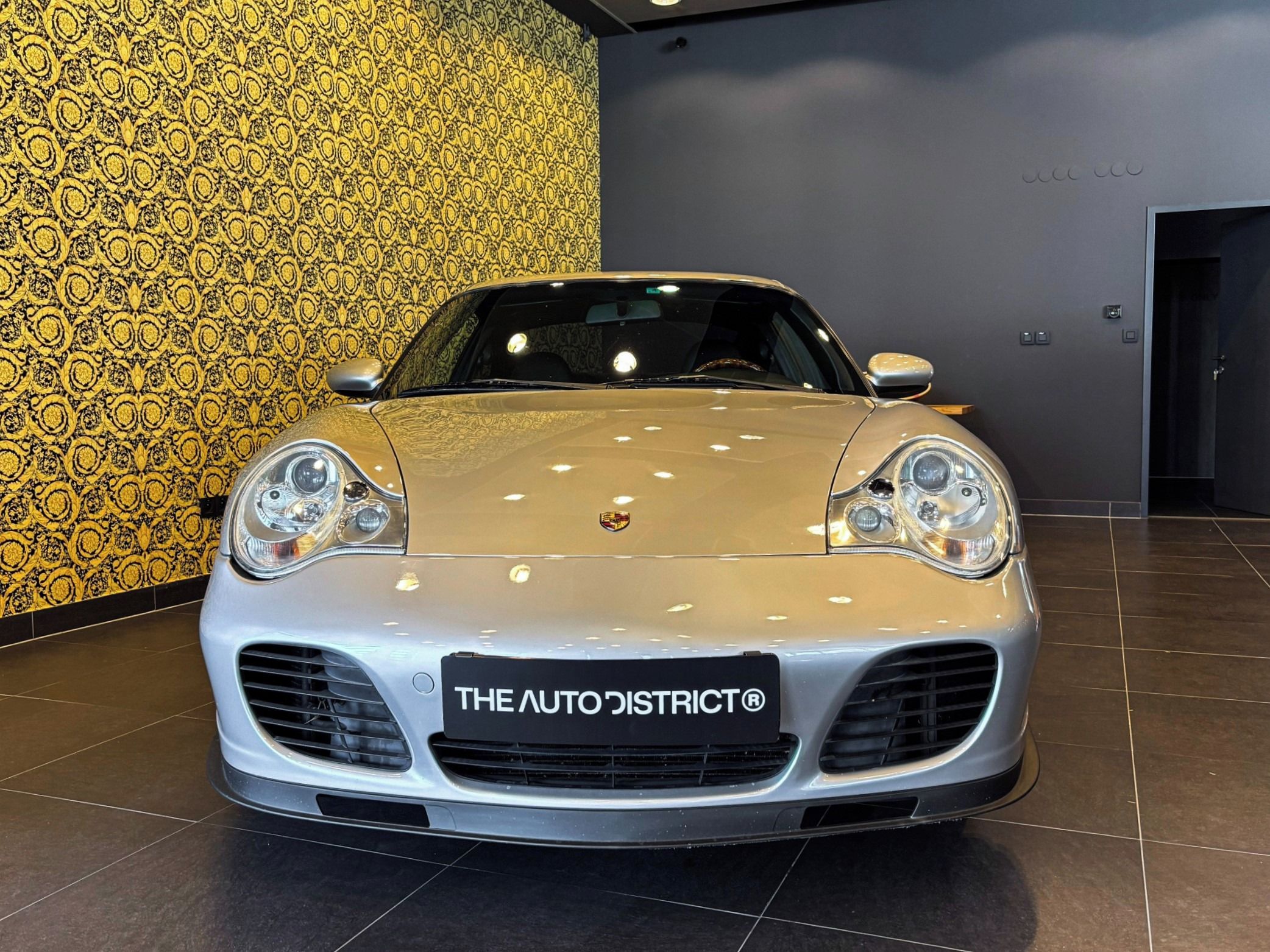 Porsche 911, 996 Turbo 309kw 4x4 - fotka 2