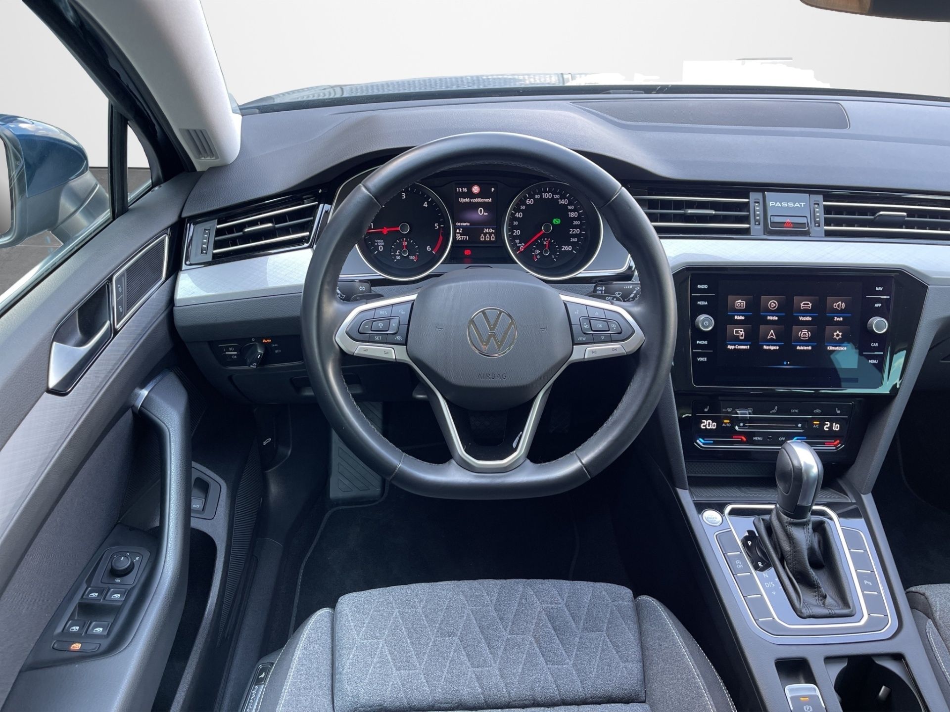 Volkswagen Passat Variant, 2.0TDI 110kW DSG Business - fotka 6