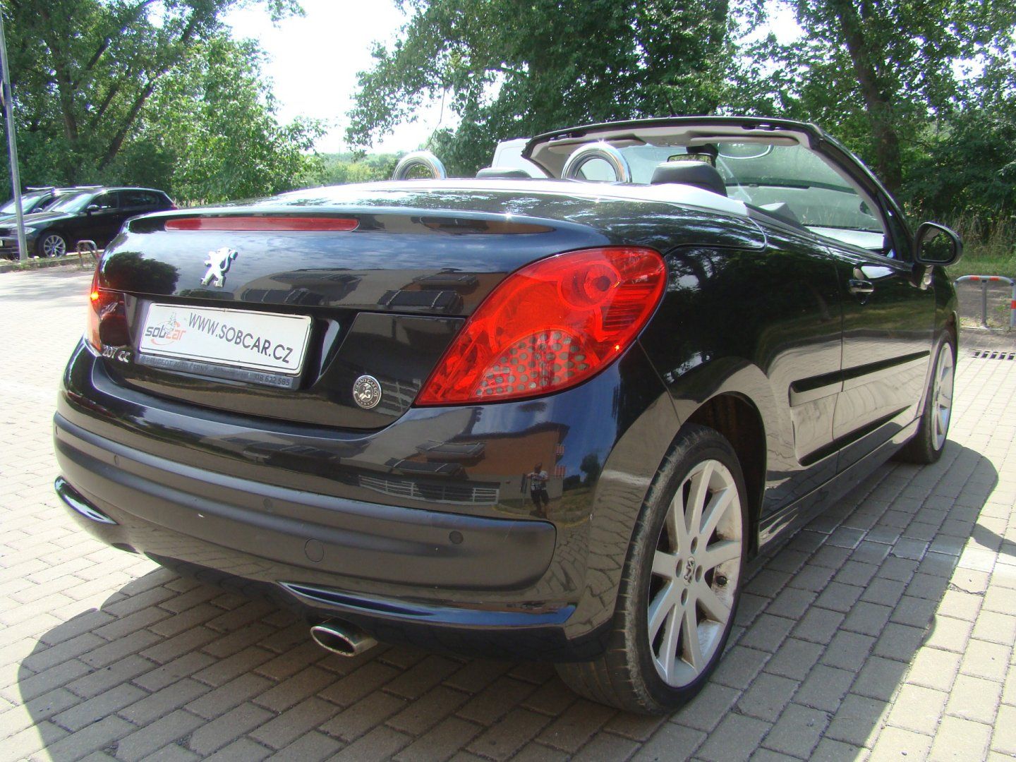 Peugeot 207, CC 1.6 HDi Roland Garros - fotka 5