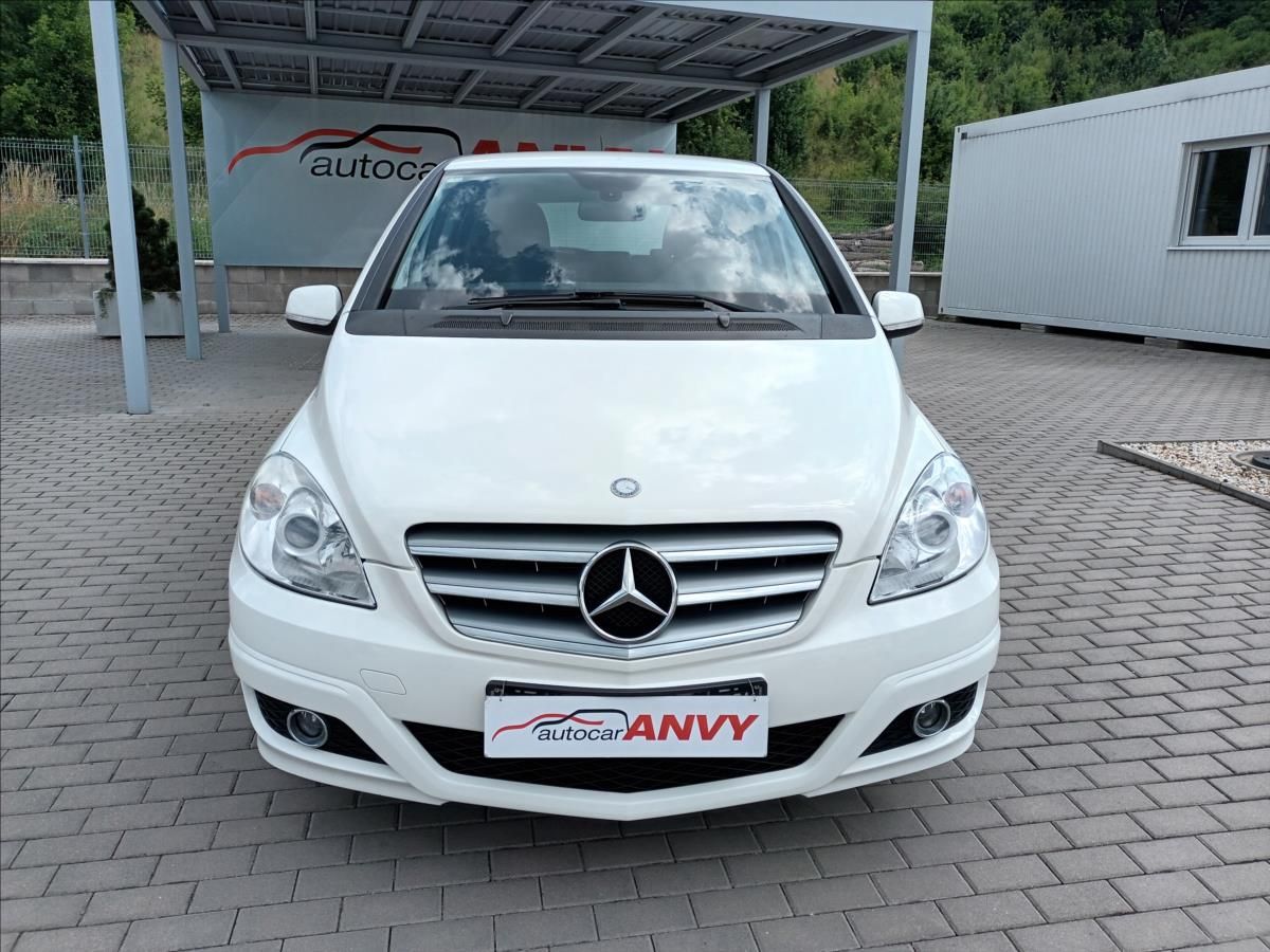 Mercedes-Benz Třídy B, 2,0 i,B 200,100kw,TAŽNÉ,VÝHŘEV - fotka 2