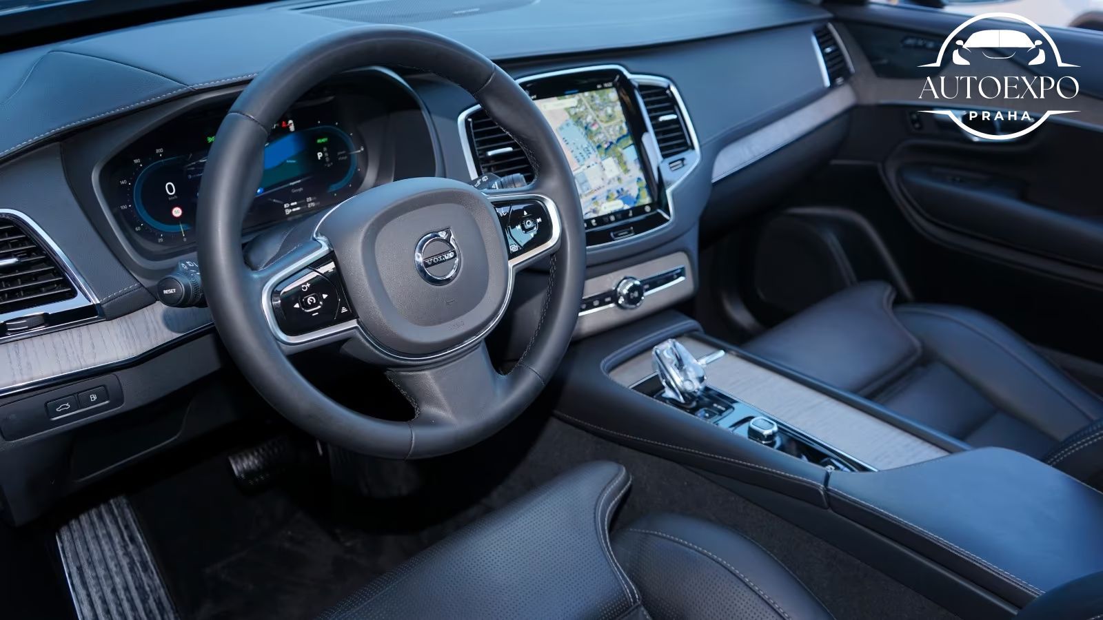 Volvo XC90, T8 RECHARGE PLUG-IN*7míst - fotka 5